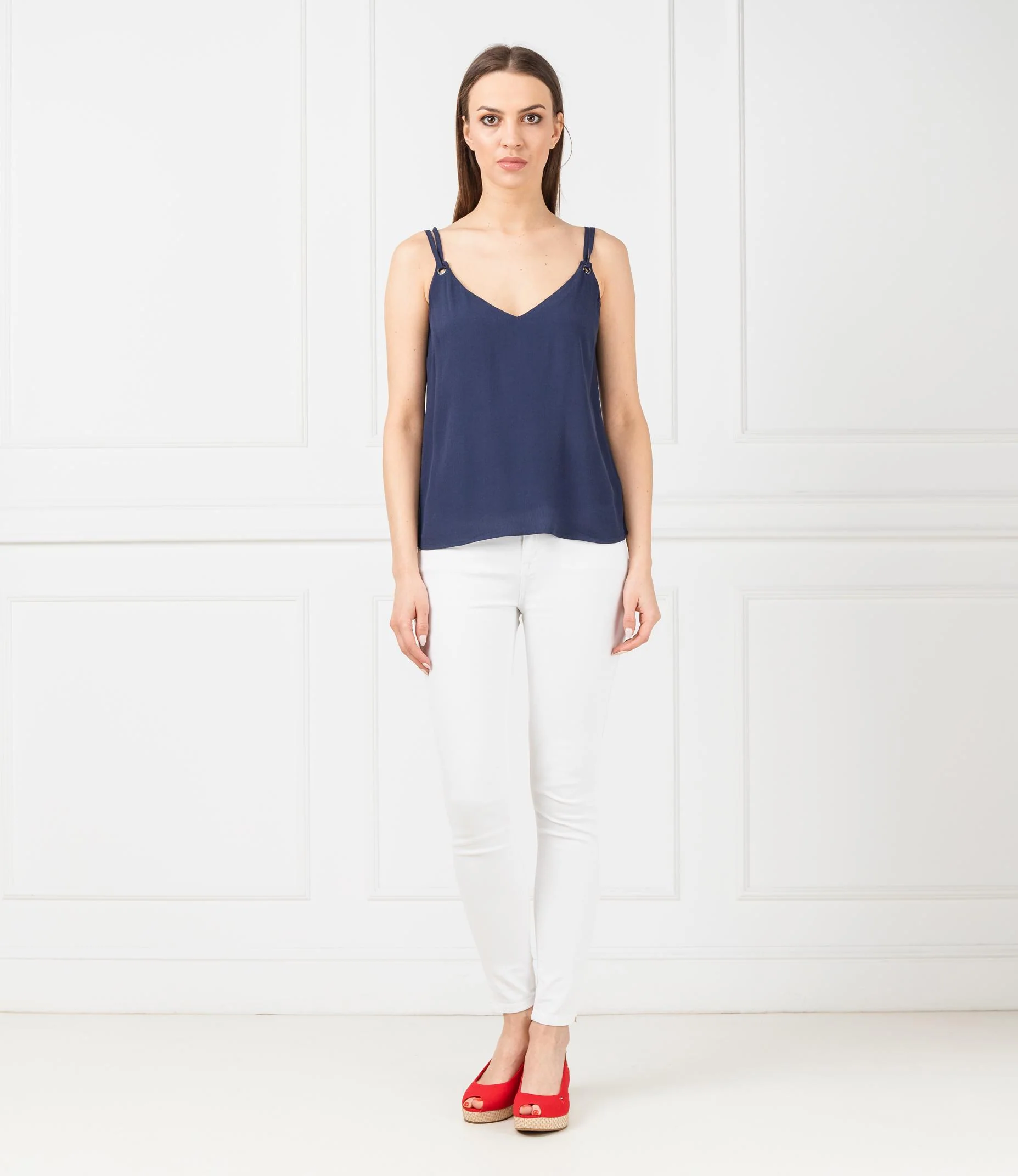 Tommy Hilfiger Jeans - Women's Solid Strap Cami Top  Regular Fit - Image 4