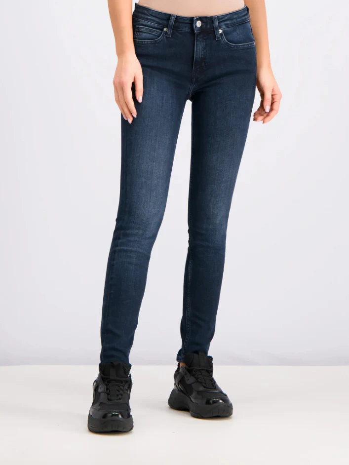 Calvin Klein Jeans - Mid Rise Skinny Jeans - Image 2