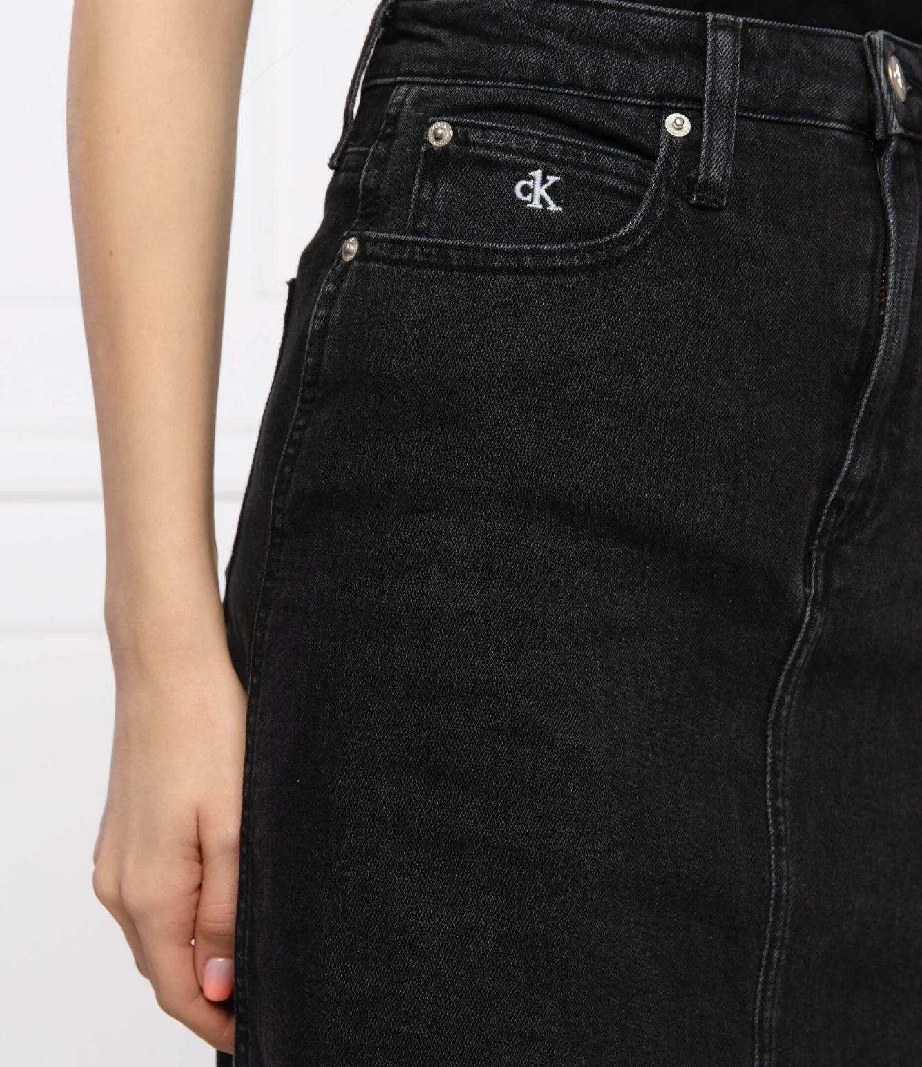Calvin Klein Jeans - High Rise Mini Skirt - Image 5