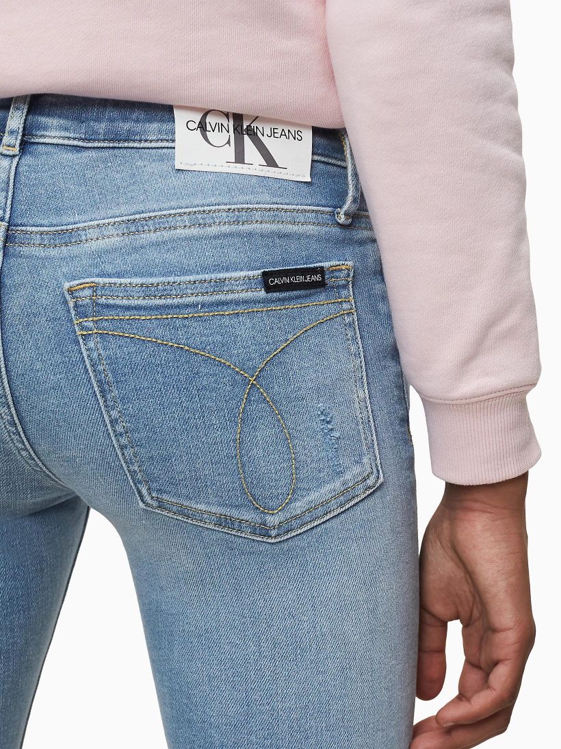 Calvin Klein  - Girls -  Skinny Mr Luster Bl Dst Str Jeans - Image 5