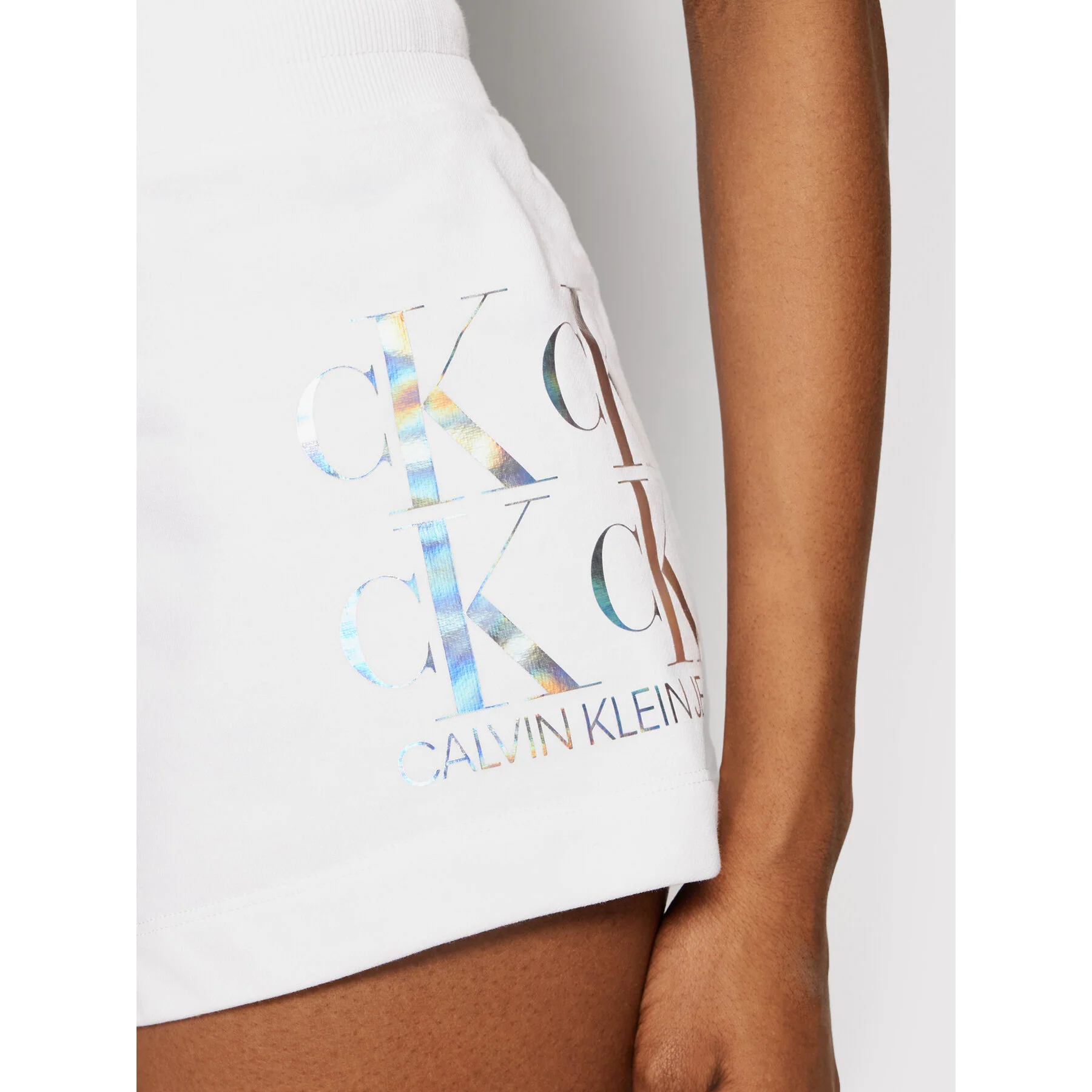 Calvin Klein Jeans - Shine Logo Knit Short - Image 10