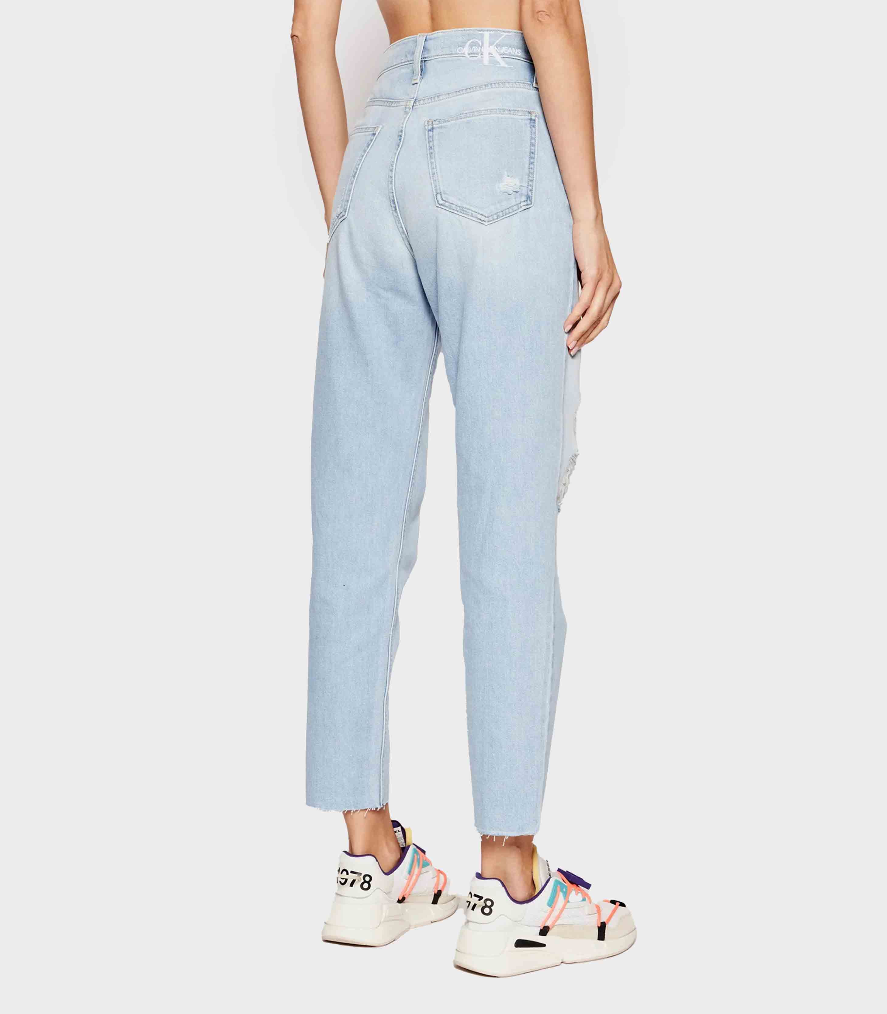 Calvin Klein Jeans - Mom Fit  Jeans - Image 3