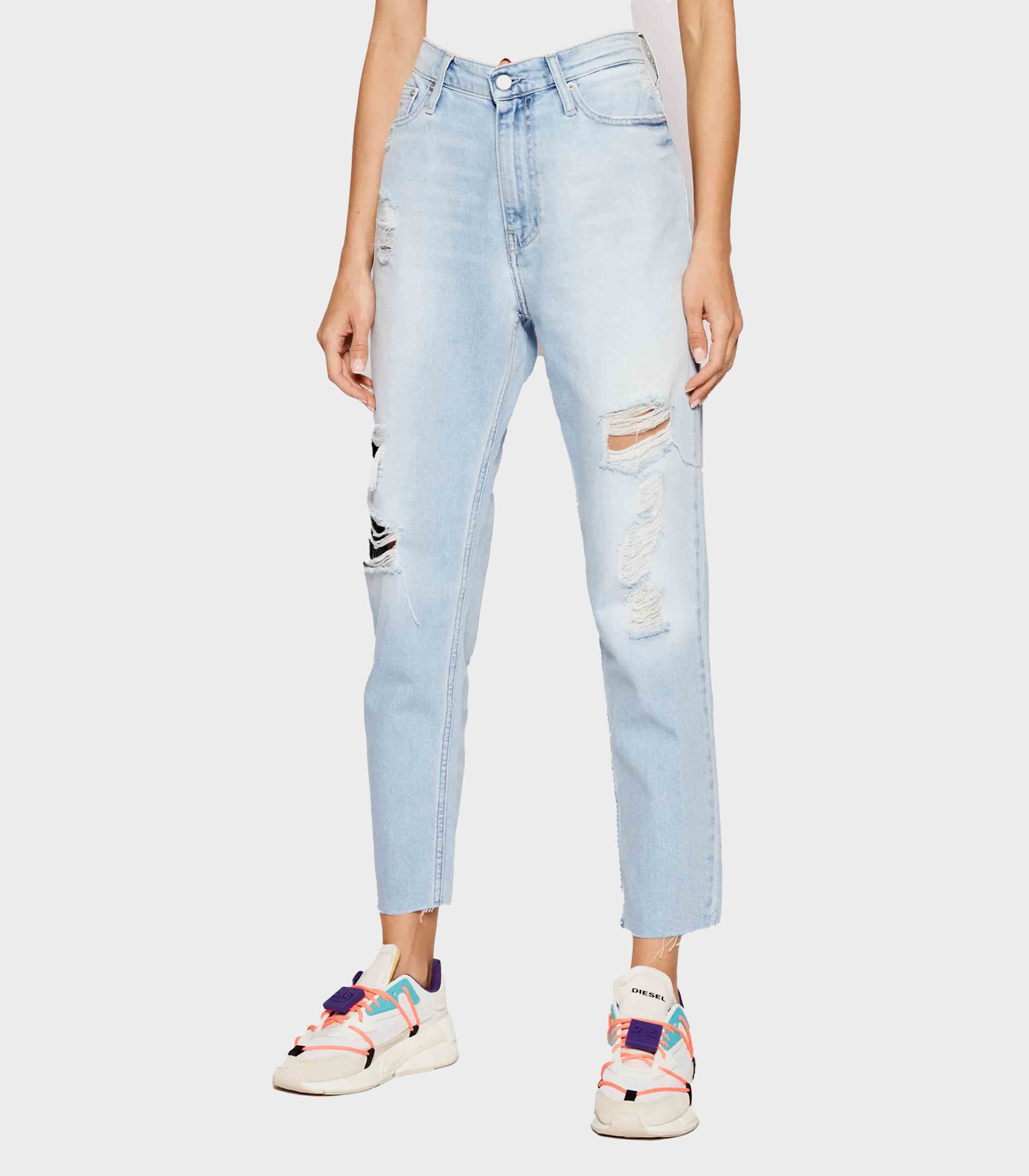 Calvin Klein Jeans - Mom Fit  Jeans - Image 4