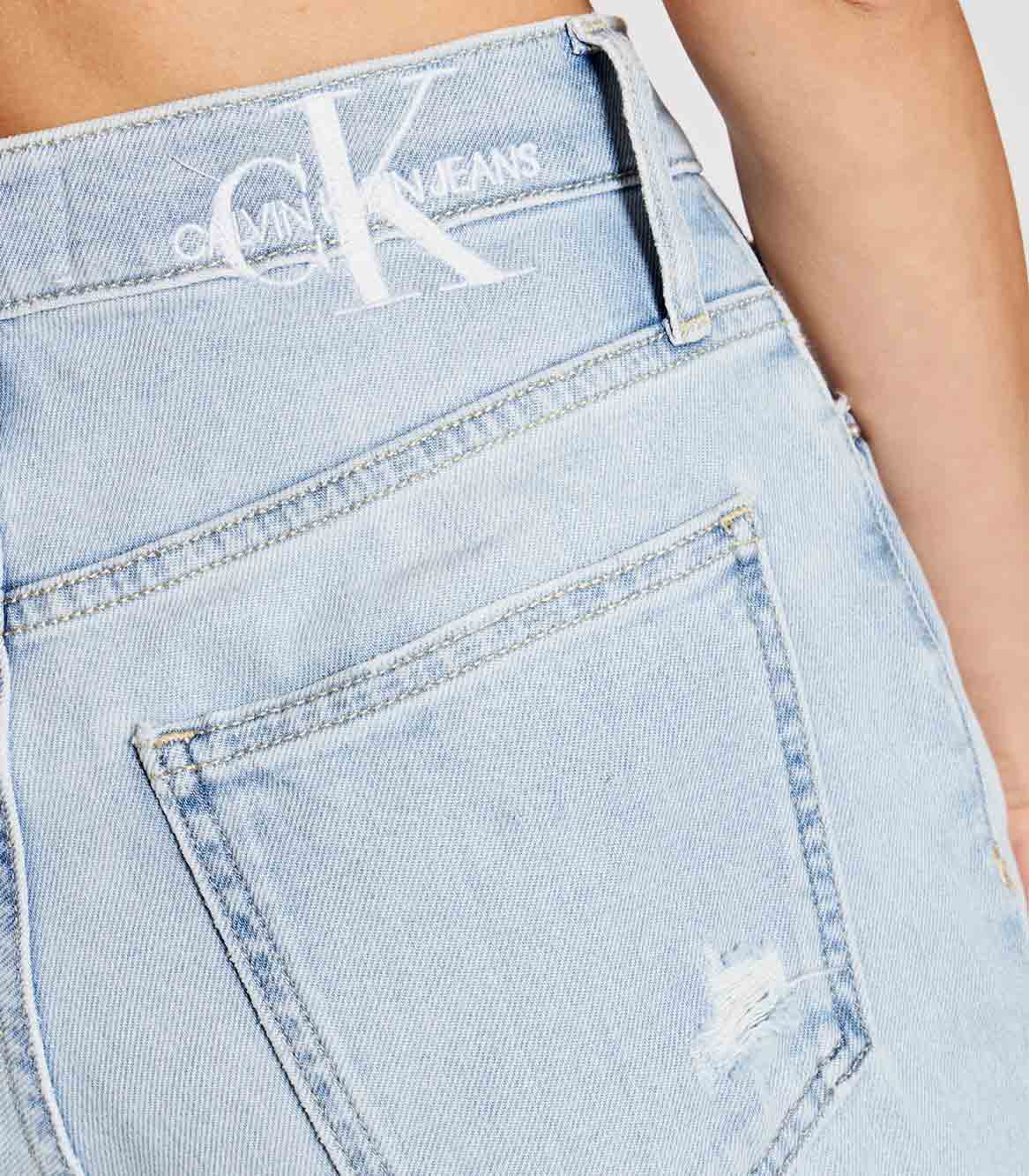 Calvin Klein Jeans - Mom Fit  Jeans - Image 5