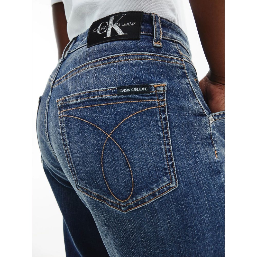 Calvin Klein  - Girls -  Barrel Leg Mid Blue Soft Slim Fit - Image 5