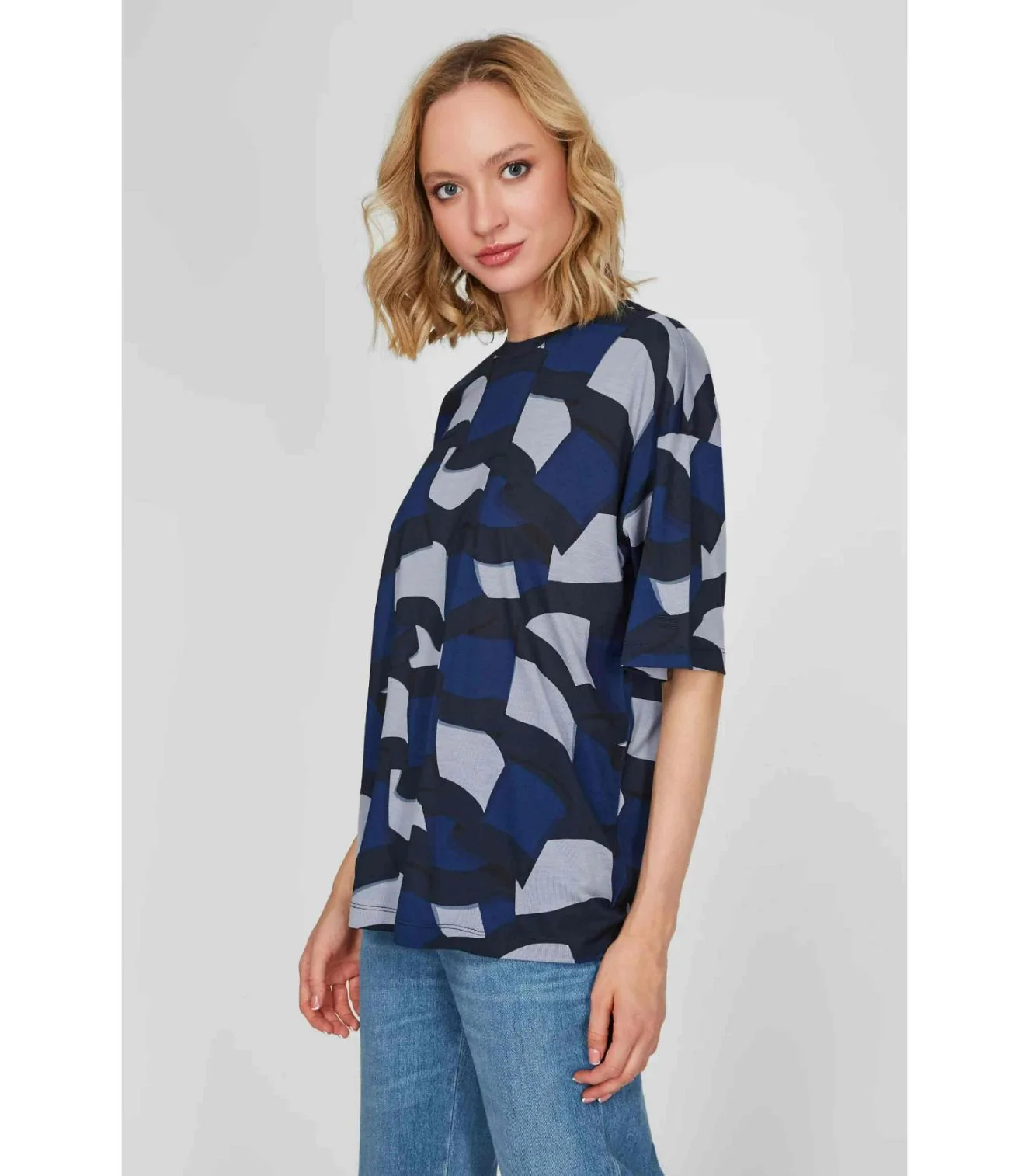 Tommy Hilfiger - Iicons Motion Flag Relaxed T-Shirt - Image 9