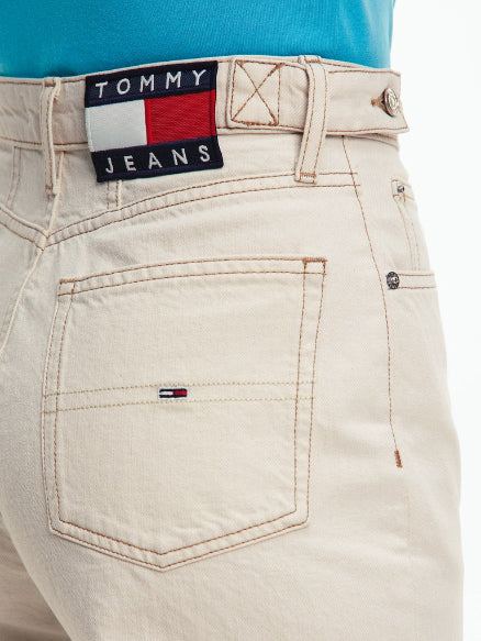 Tommy Hilfiger Jeans - Mom Jeans Fit Ultra High Rise Tapered - Image 4