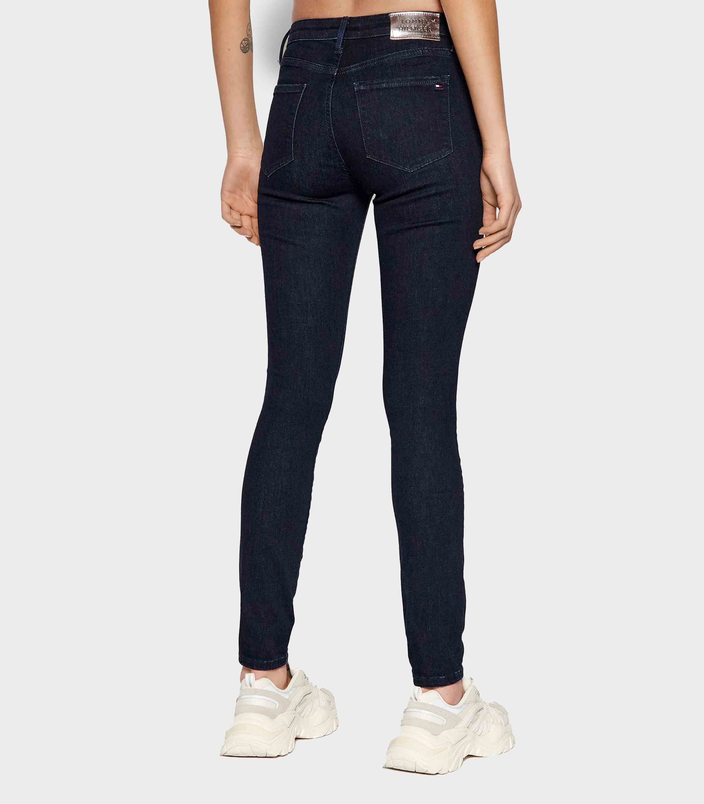 Tommy Hilfiger - Como Mid Rise Skinny Monogram Jeans - Image 4