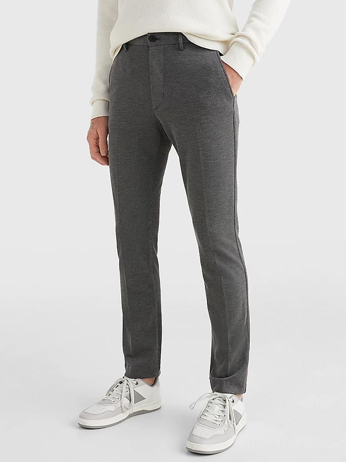 Tommy Hilfiger - Men's Bleecker Slim Fit Jersey Chinos - Image 13