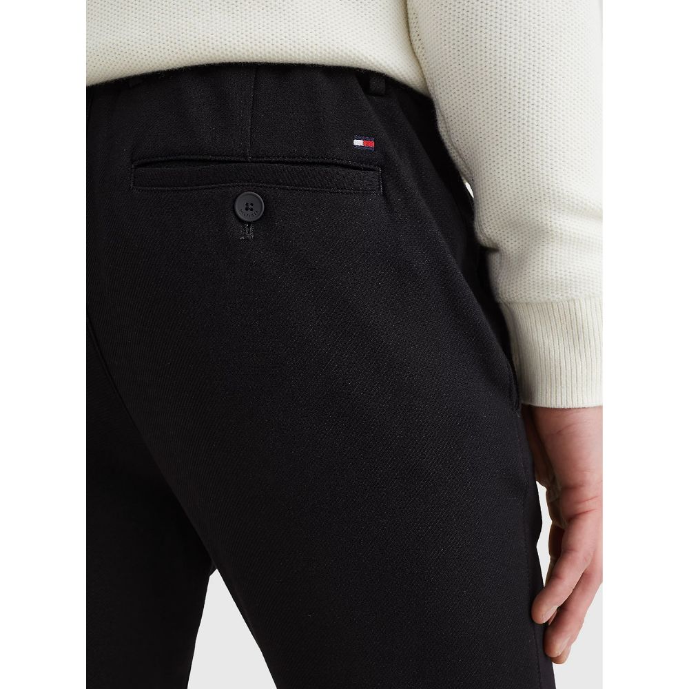 Tommy Hilfiger - Men's Bleecker Slim Fit Jersey Chinos - Image 5