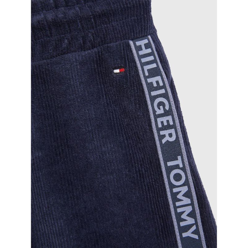 Tommy hilfiger  - Girls -  corduroy velour logo tape regular fit  joggers - Image 4