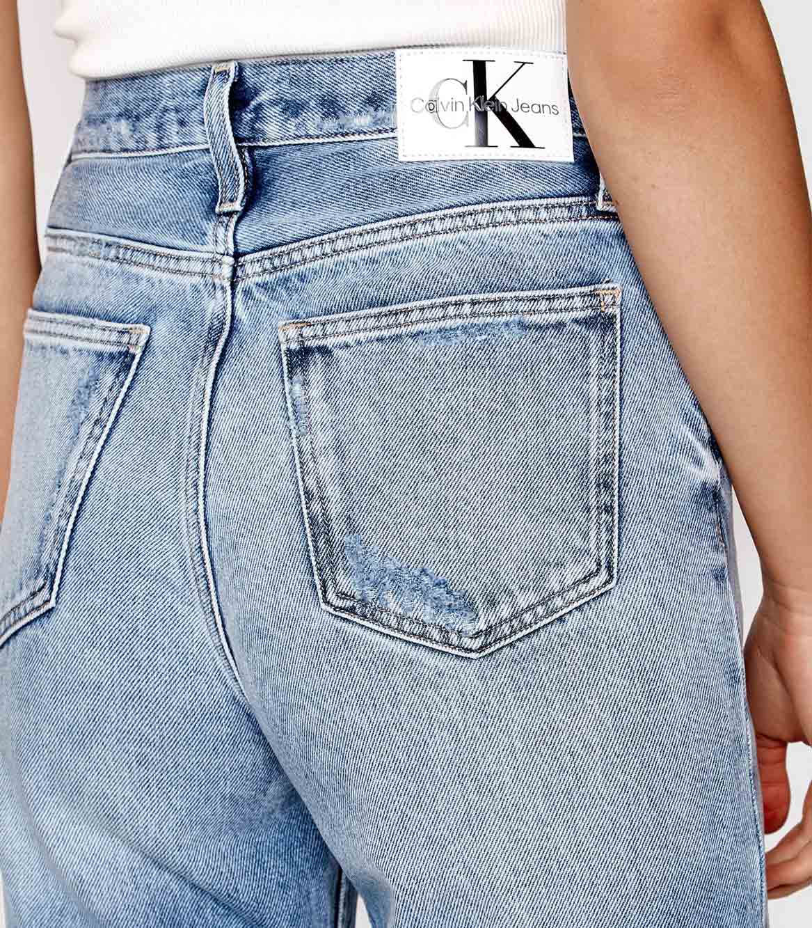 Calvin Klein Jeans - Mom Fit Jeans - Image 5