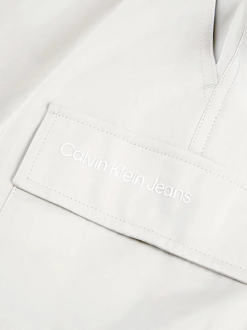 Calvin Klein Jeans - fluid coated mini skirt - women - Image 5