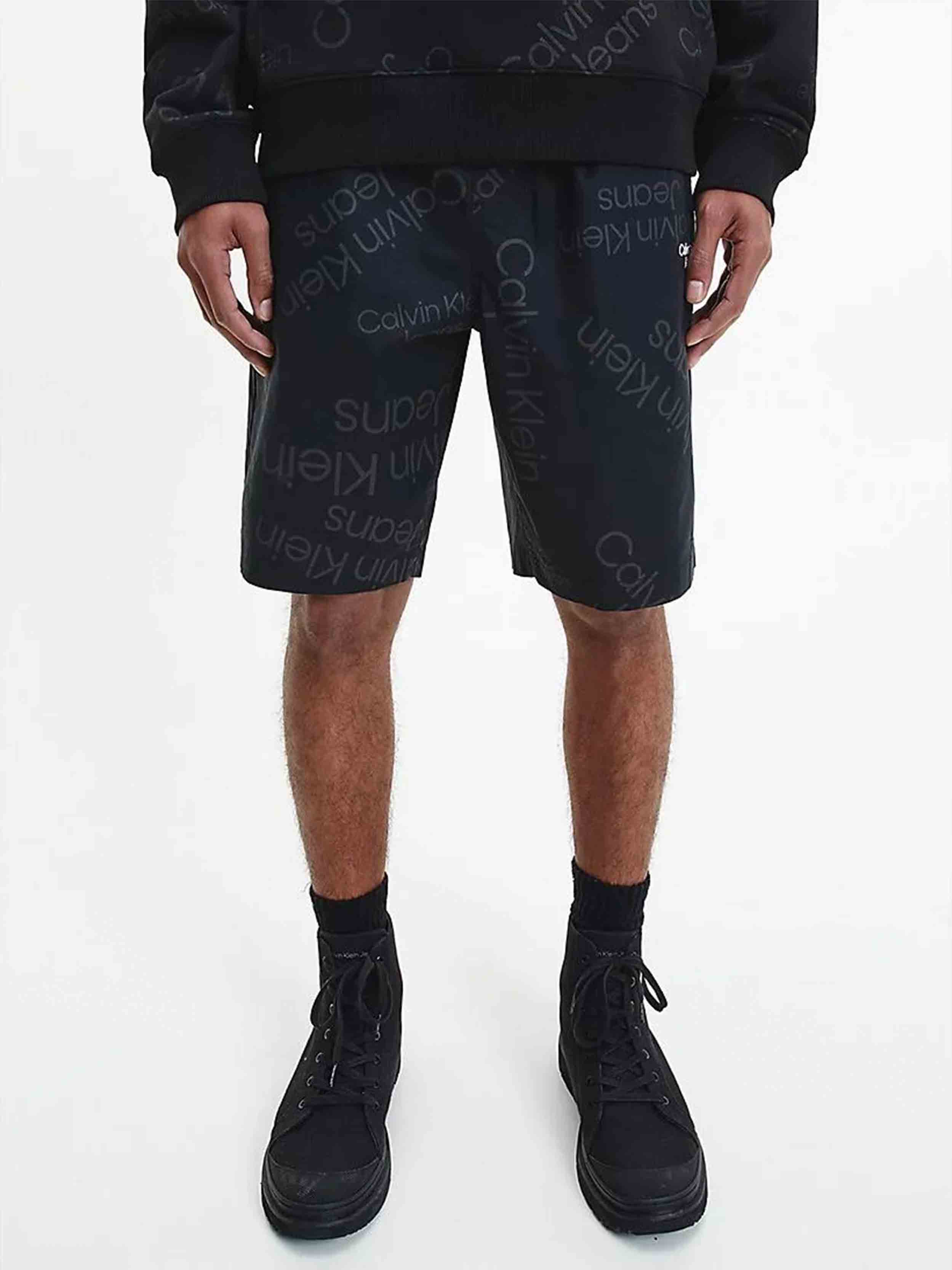 Calvin Klein Jeans - Men's All Over Logo Shorts Regular Fit - Image 3