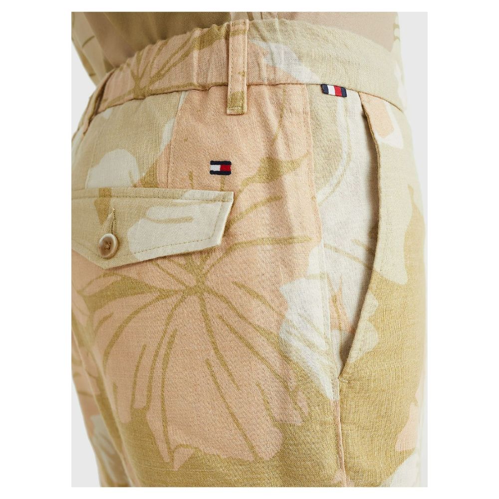 Tommy Hilfiger - Men's Harlem Modern Floral Relaxed Chino Shorts - Image 4