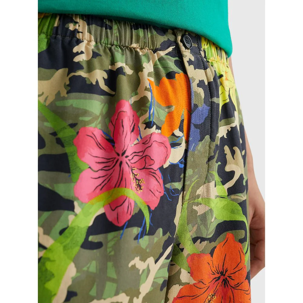 Tommy Hilfiger - Men's Hawaiian Lightweight Camo Print Shorts Relaxed Fit - Image 4
