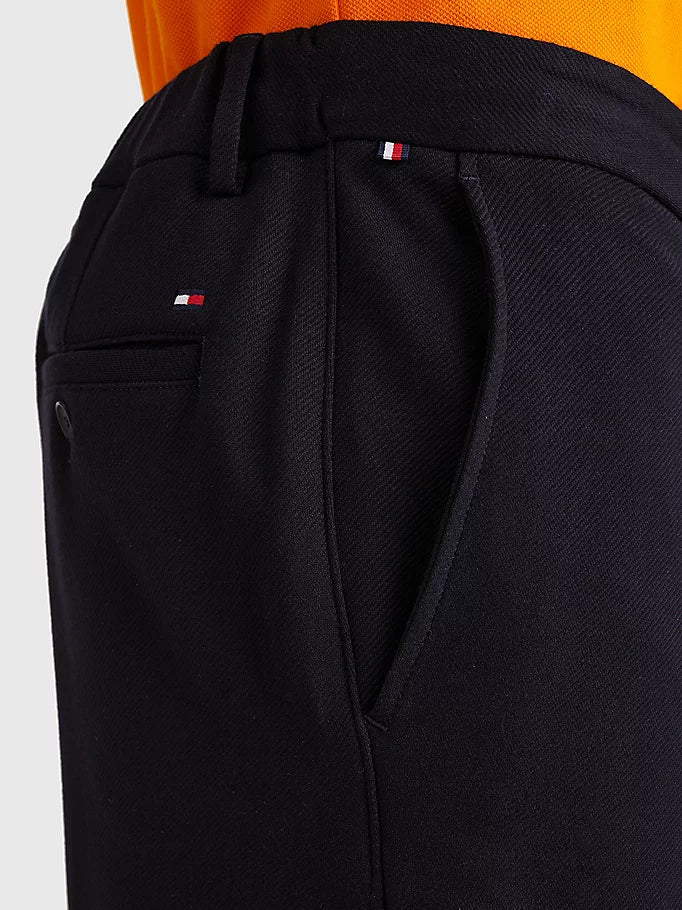 Tommy Hilfiger - Men's Harlem Relaxed Fit Jersey Chino Shorts - Image 5