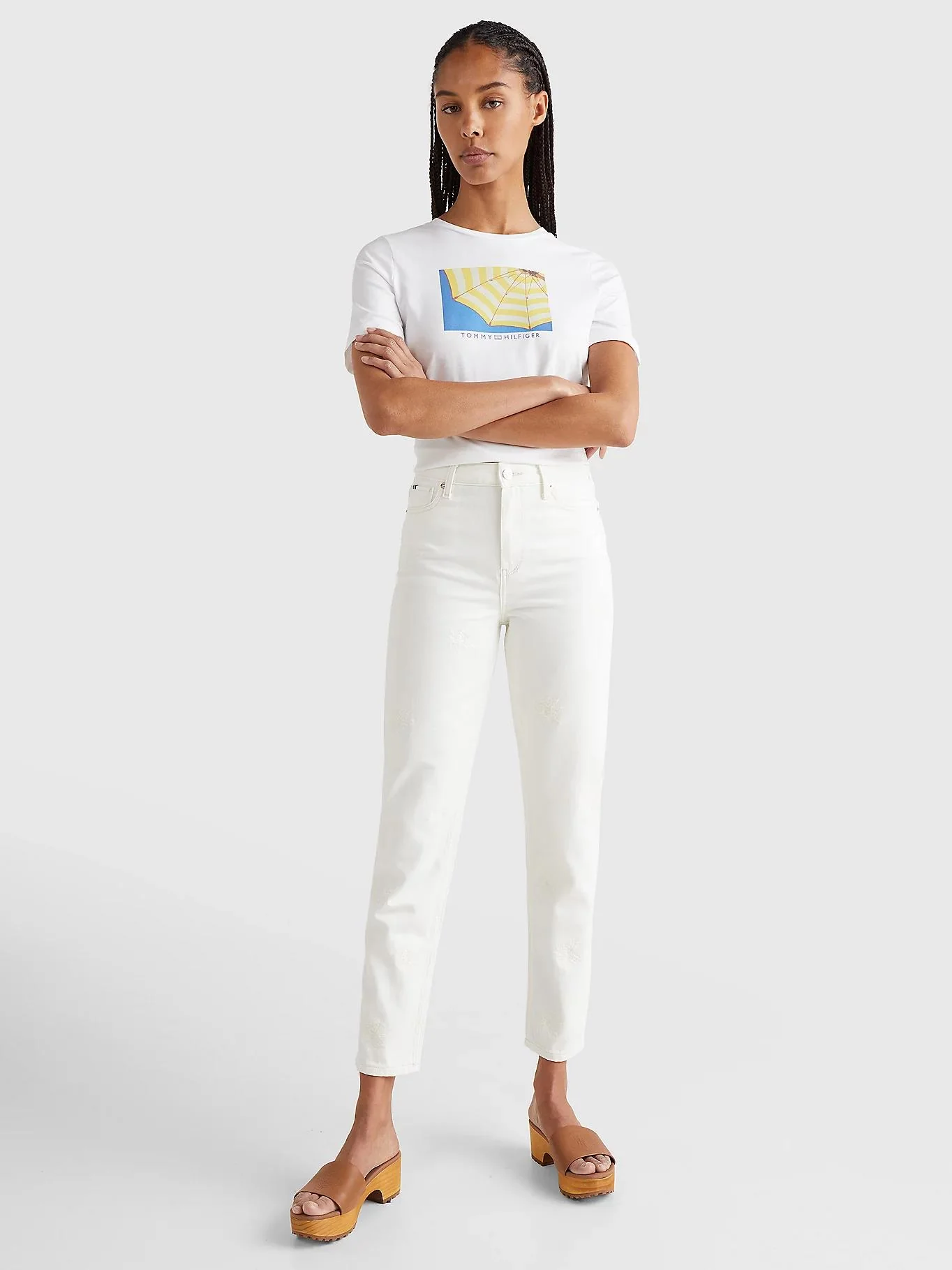 Tommy Hilfiger - Gramercy High Rise Tapered Embroidery Jeans - Image 6