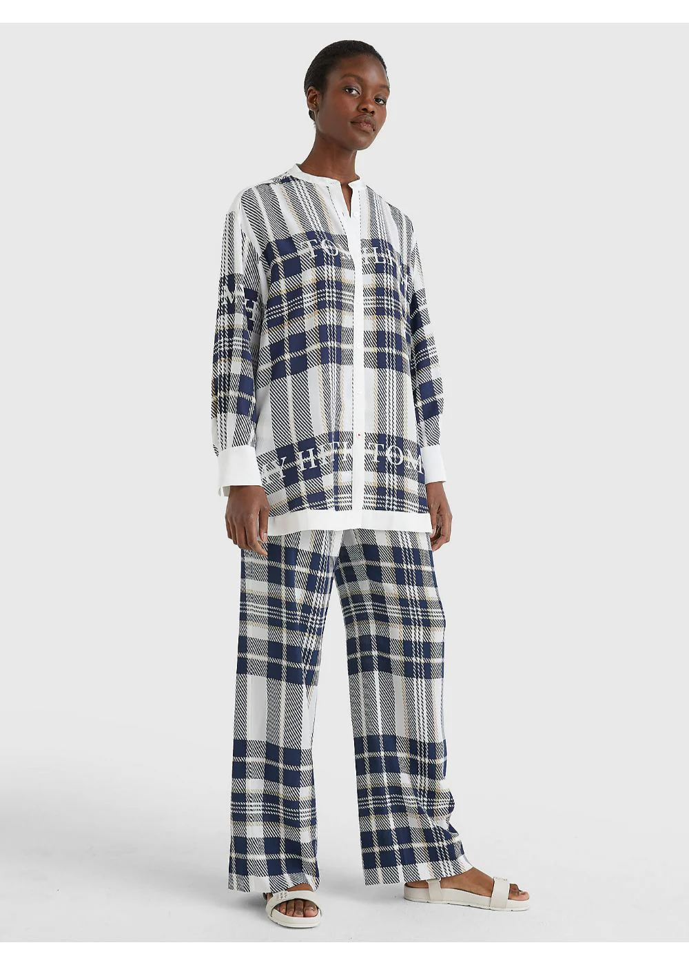 Tommy Hilfiger - Icons Relaxed Silk Tartan Trousers - Image 5