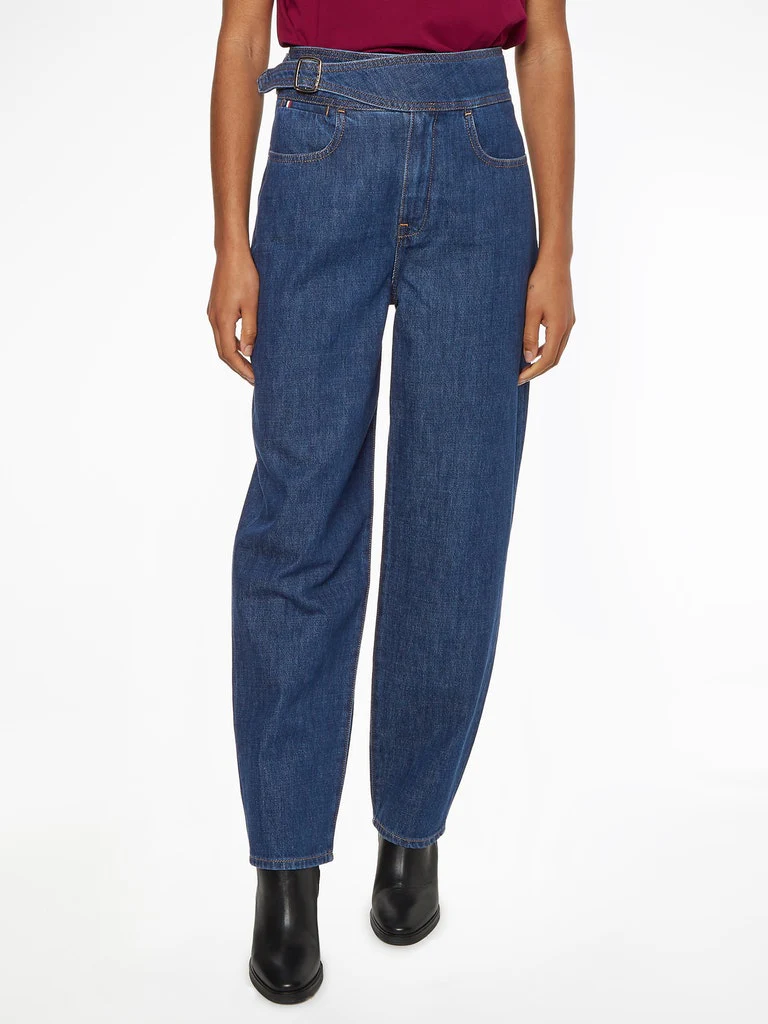 Tommy Hilfiger - Women's High Rise Relaxed Belted Jeans - Image 2