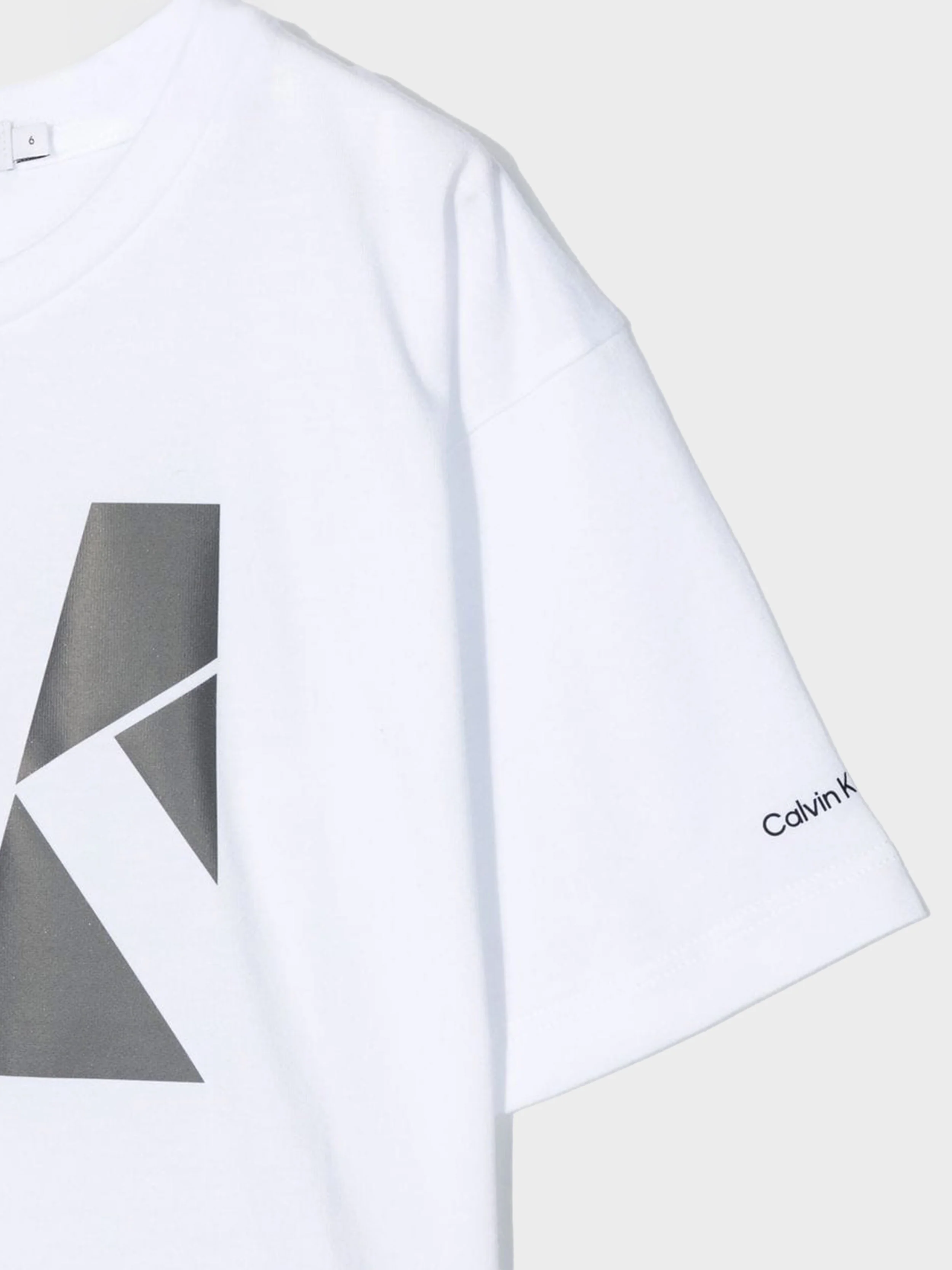 Calvin klein - Boys' Reflective Monogram Logo Regular Fit T-Shirt - Image 8