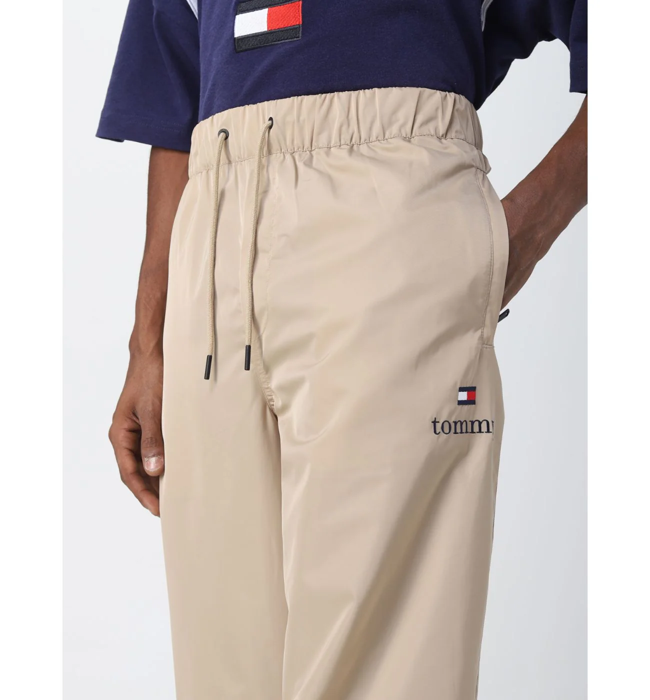 Tommy Hilfiger Jeans - Men's Colour Blocked Detail Logo Joggers - Image 6