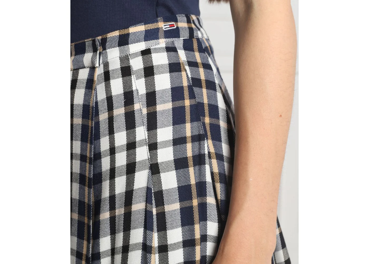 Tommy Hilfiger Jeans - Check Pleated Mini Skirt - Image 4