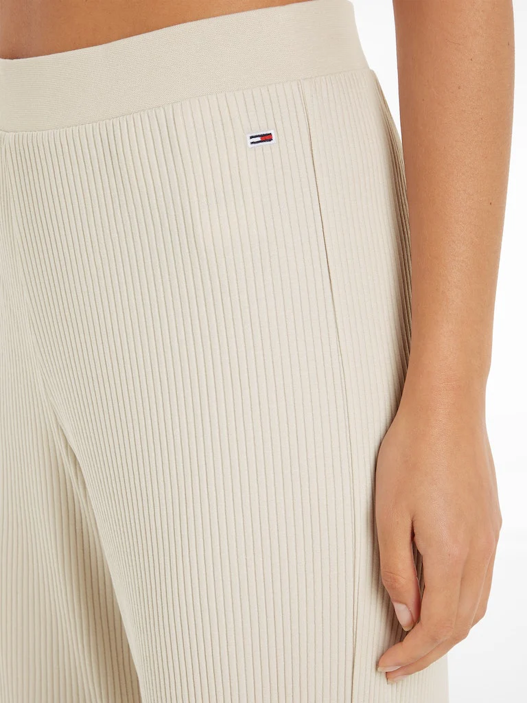 Tommy Hilfiger Jeans - Women's Ribbed Wide Leg Pant Relaxed Fit - Image 3