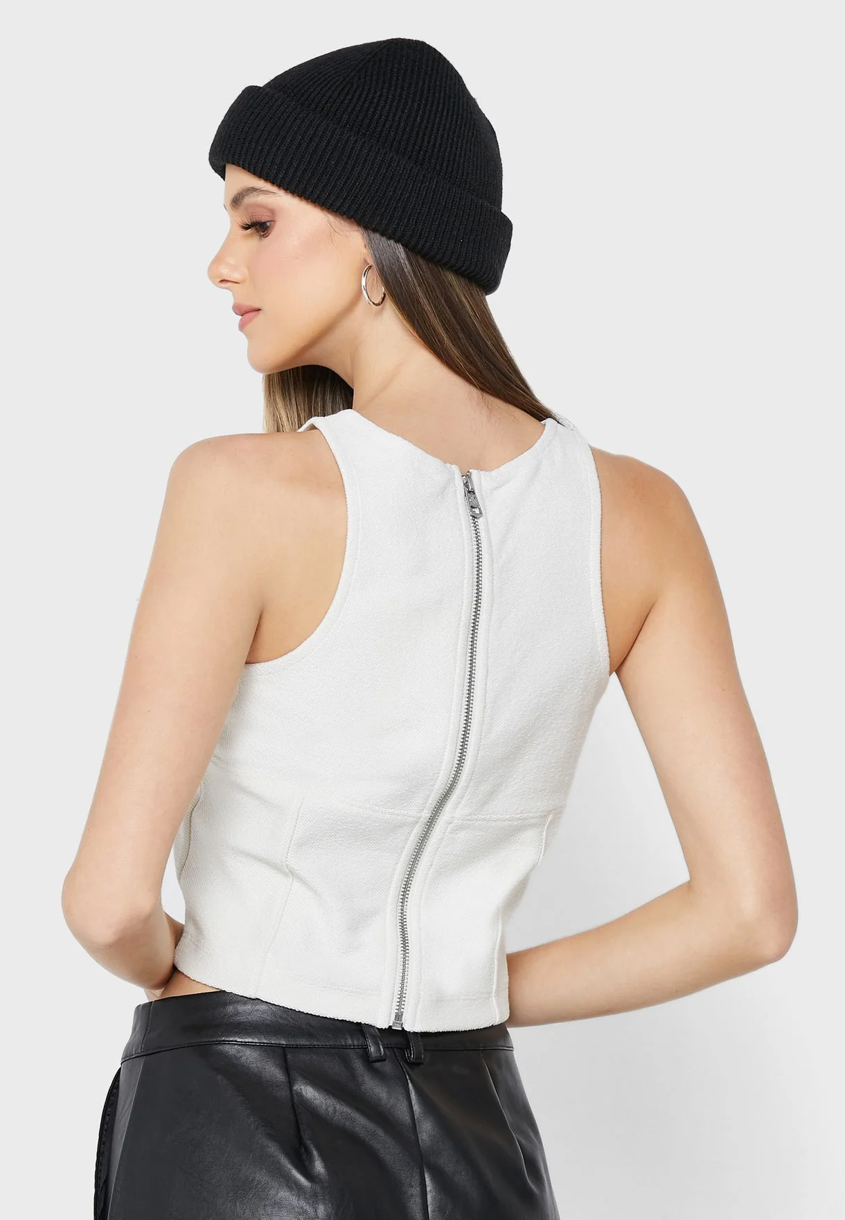 Calvin Klein Jeans - Round Neck Knitted Crop Top - Image 2