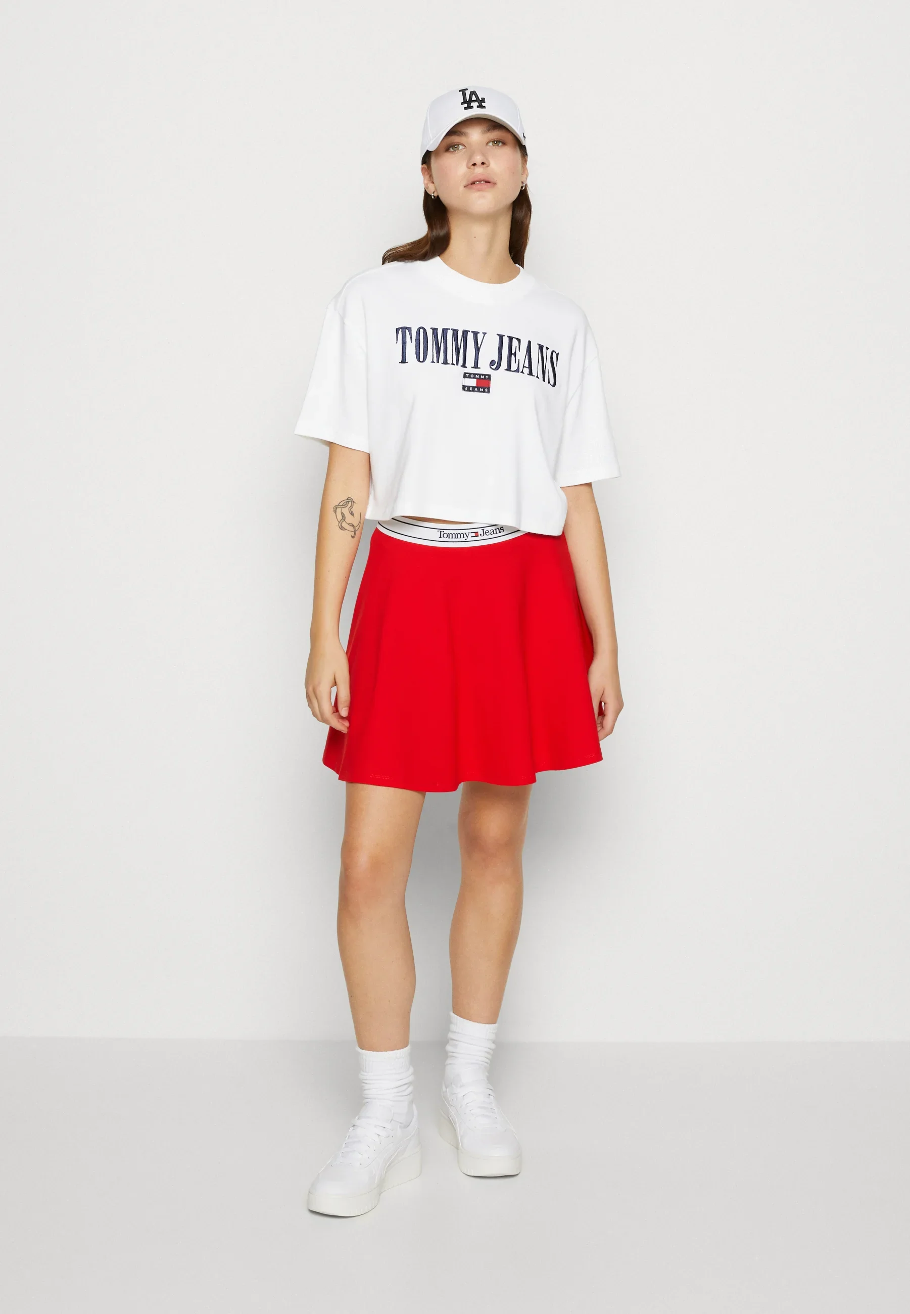 Tommy Hilfiger Jeans - Logo Circle Short Skirt Regular Fit - Image 4