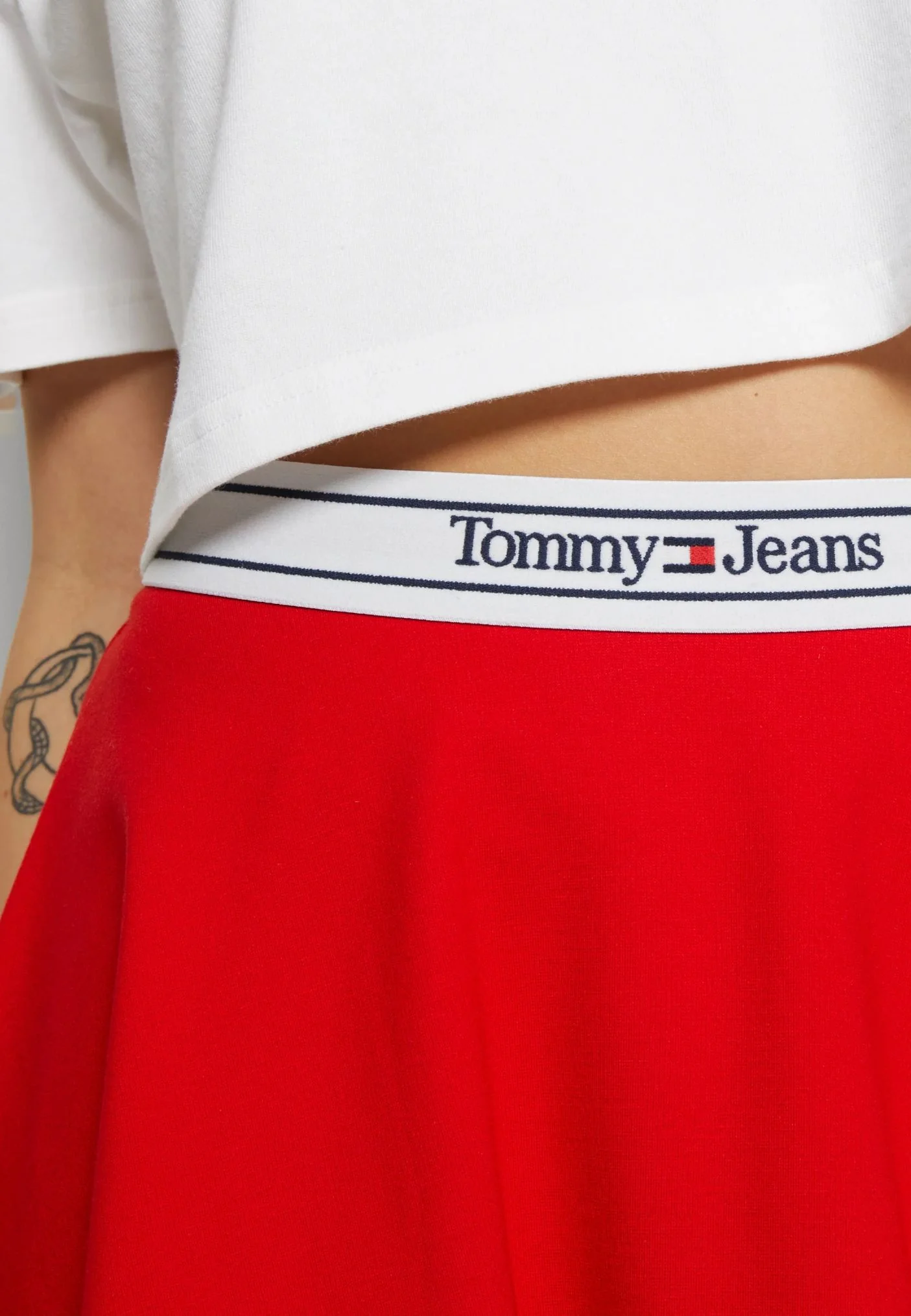 Tommy Hilfiger Jeans - Logo Circle Short Skirt Regular Fit - Image 6