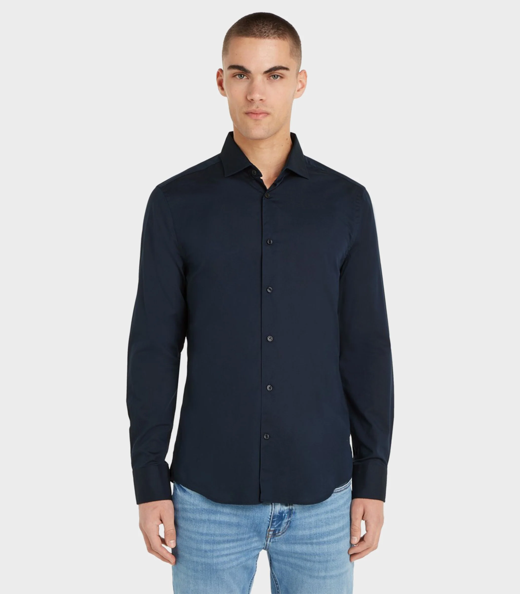 Tommy Hilfiger - Men's Solid Poplin Slim Fit Shirt - Image 2