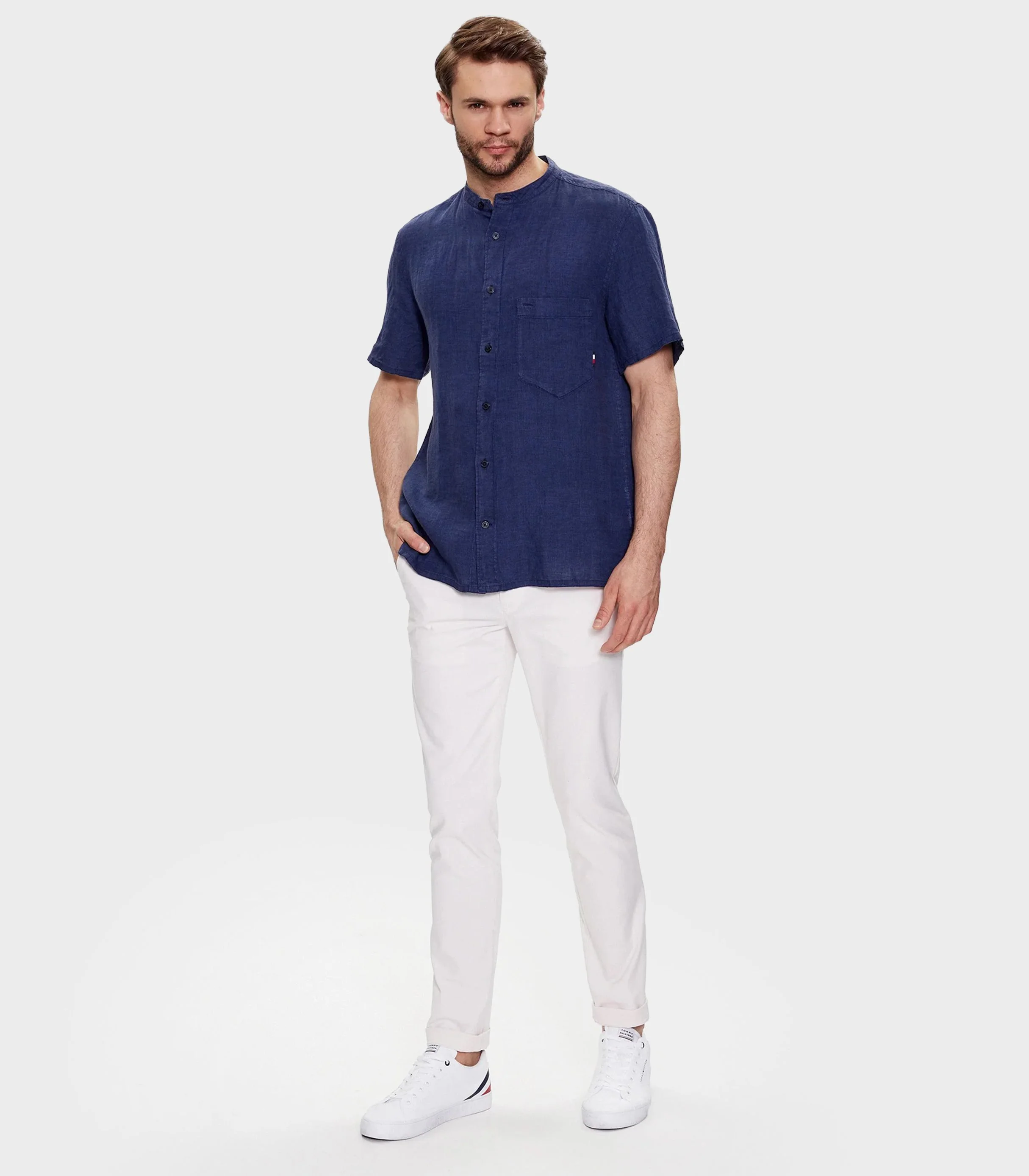 Tommy Hilfiger - Men's Linen Regular Fit Short Sleeve Shirt - Image 3
