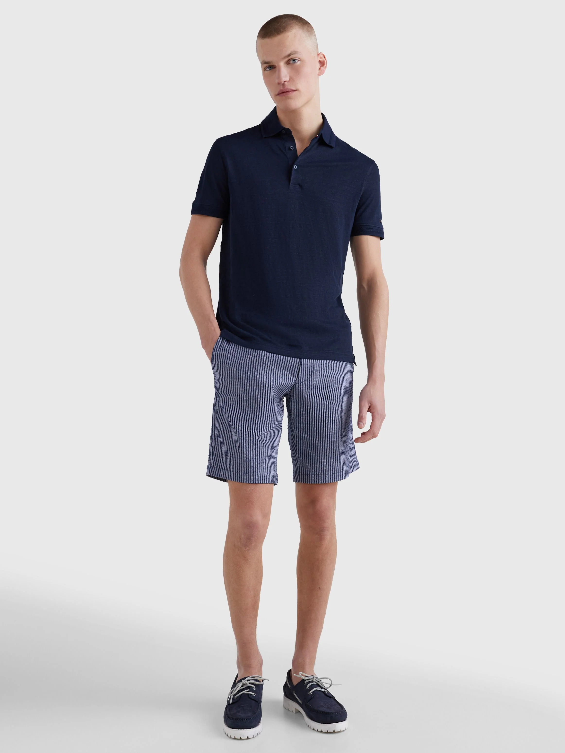 Tommy Hilfiger - Men's Premium Linen Slim Fit Polo - Image 11