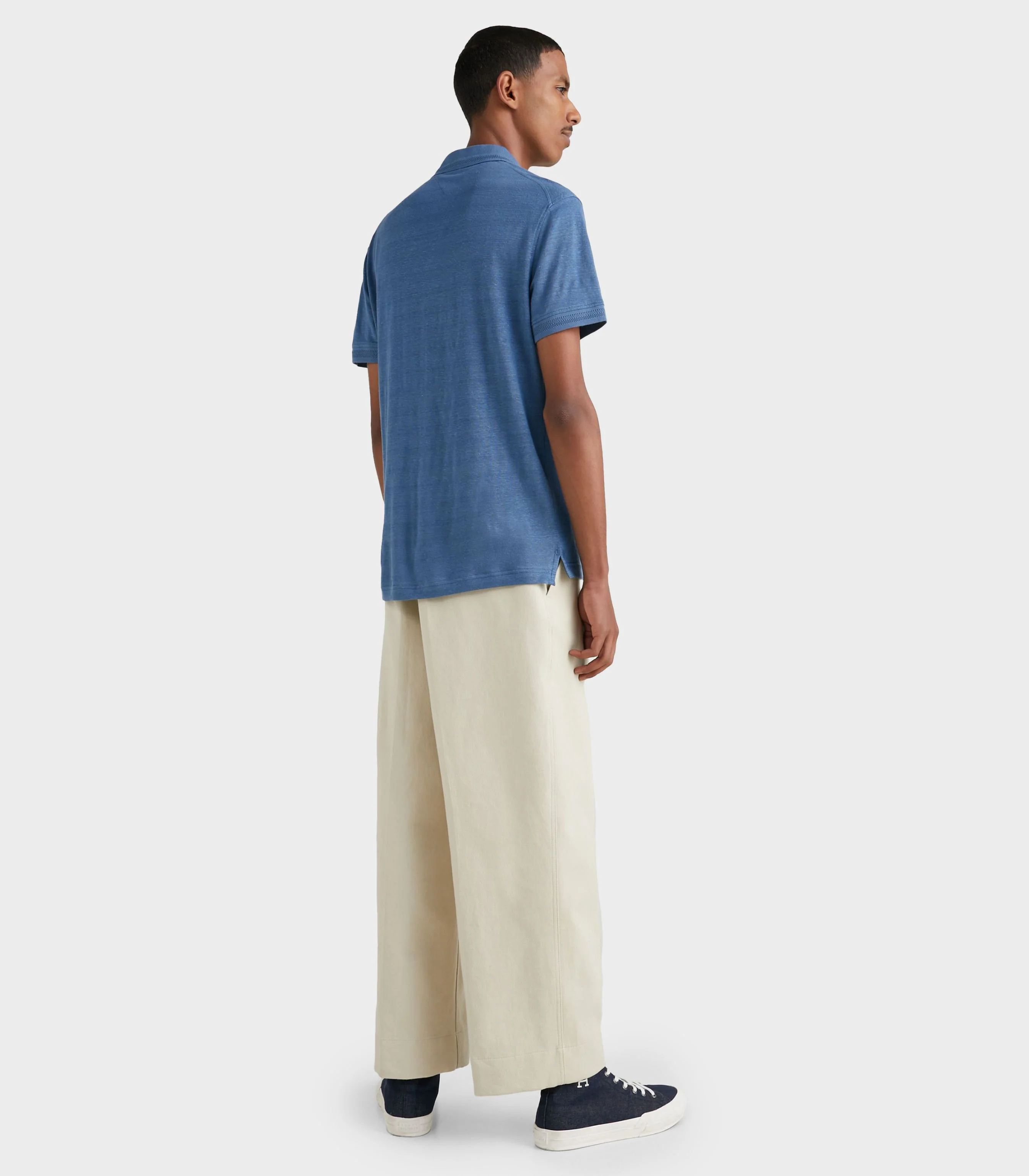 Tommy Hilfiger - Men's Premium Linen Slim Fit Polo - Image 3