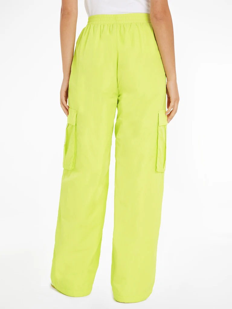 Tommy Hilfiger Jeans - Claire High Rise Wide Cargo Joggers - Image 3
