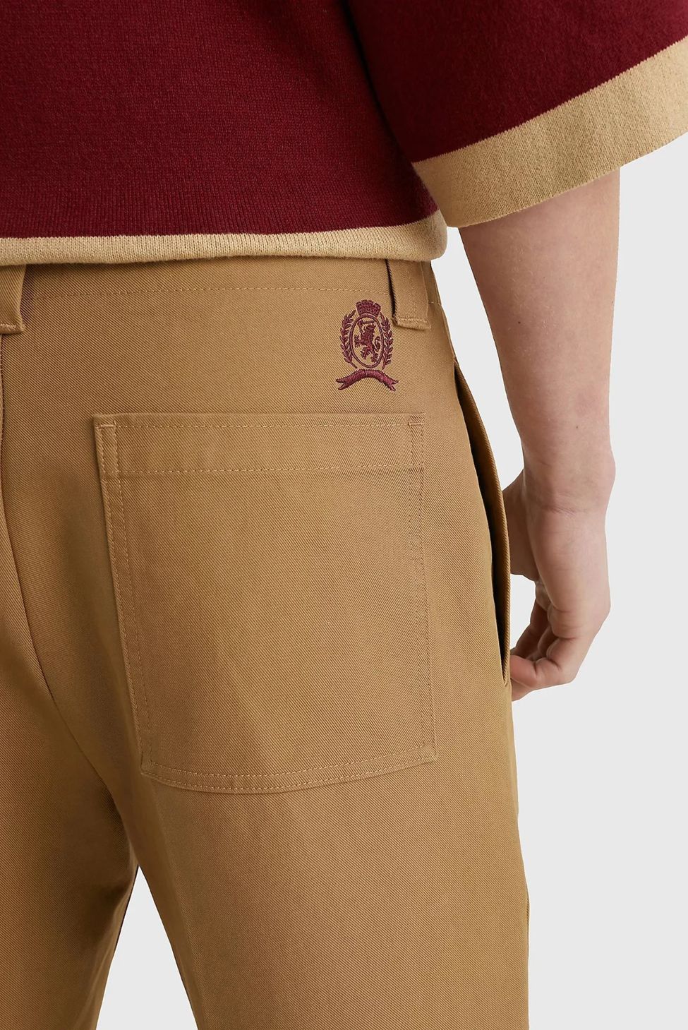 Tommy Hilfiger - Men's Crest Cuffed Chino Pants Regular Fit - Image 5