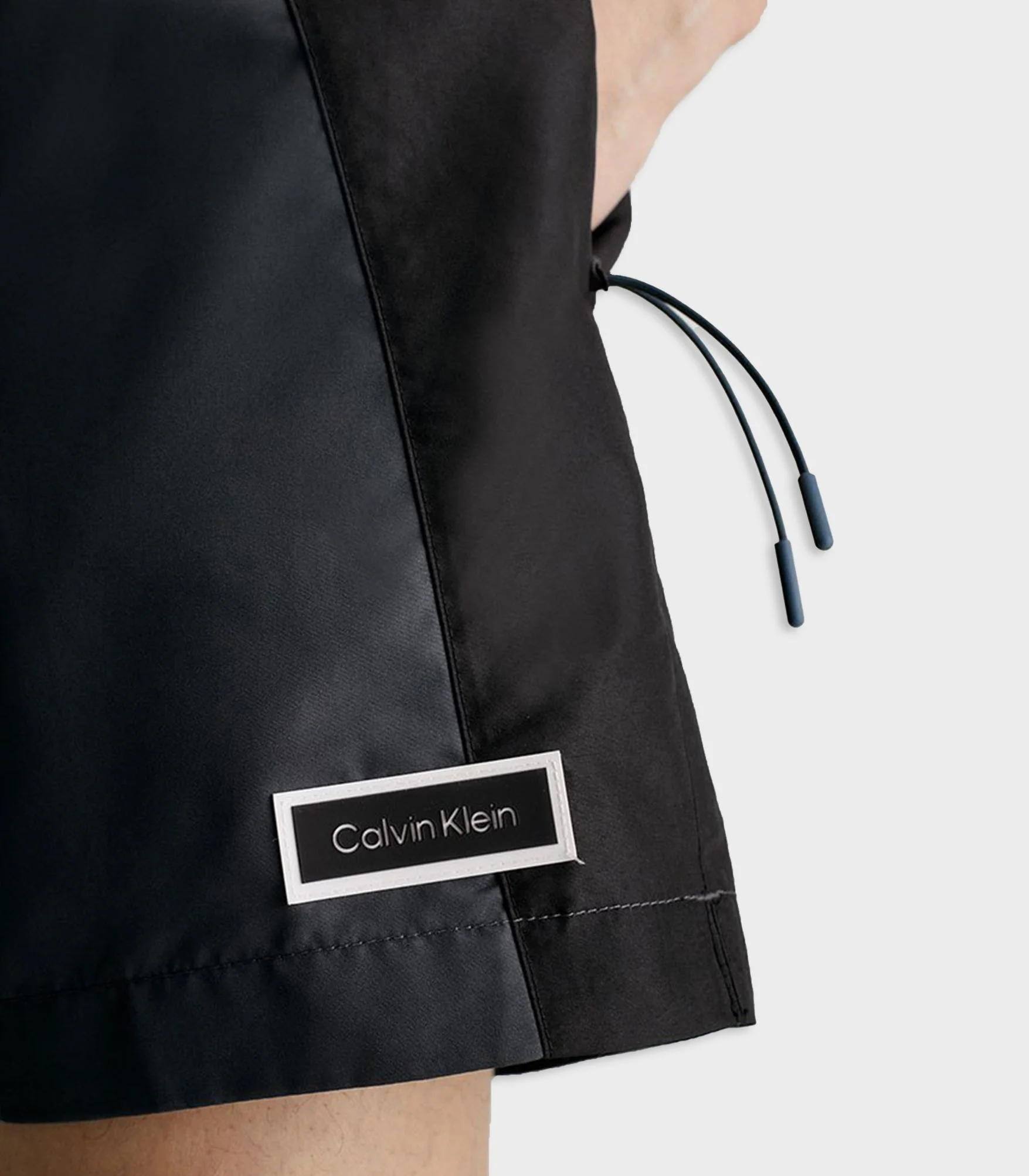 Calvin Klein - Men's Medium Drawstring Swim Shorts - Image 5