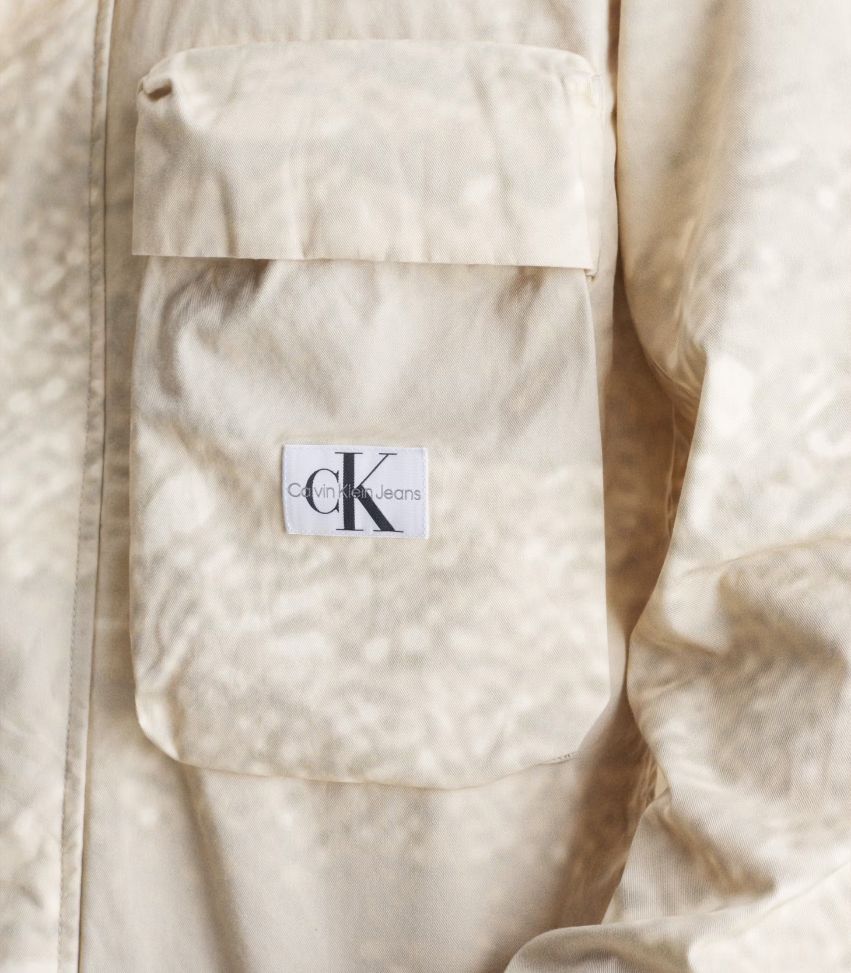 Calvin Klein Jeans - Men's Oversized Cropped Cotton Twill Zip Up Jacket - Image 3