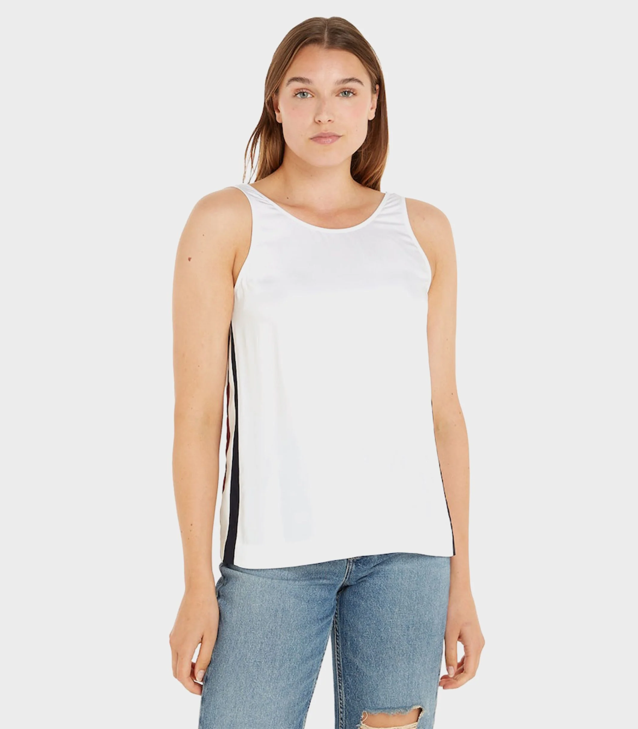 Tommy Hilfiger - Women's Logo Tape Detail Sleeveless Top Regular Fit - Image 7