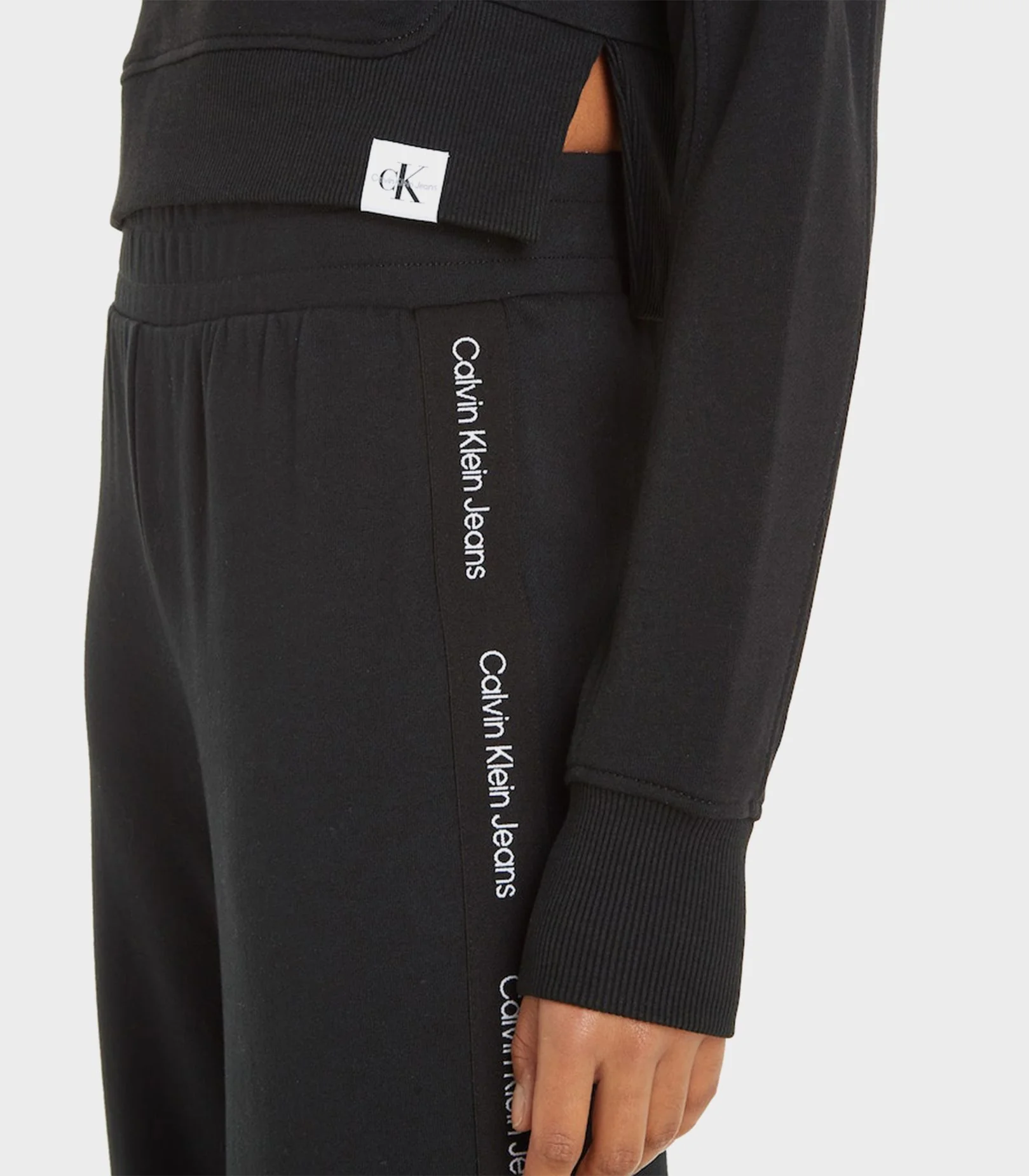 Calvin Klein Jeans - Rib Mix Tab Hoodie Relaxed Fit - Image 9