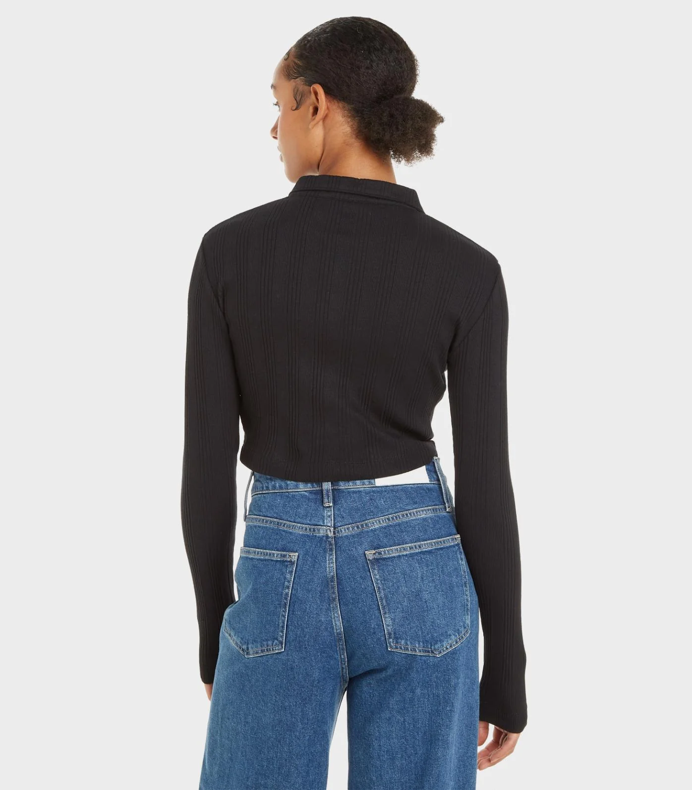 Calvin Klein Jeans - Badge Elongated Rib Crop Shirt - Image 21