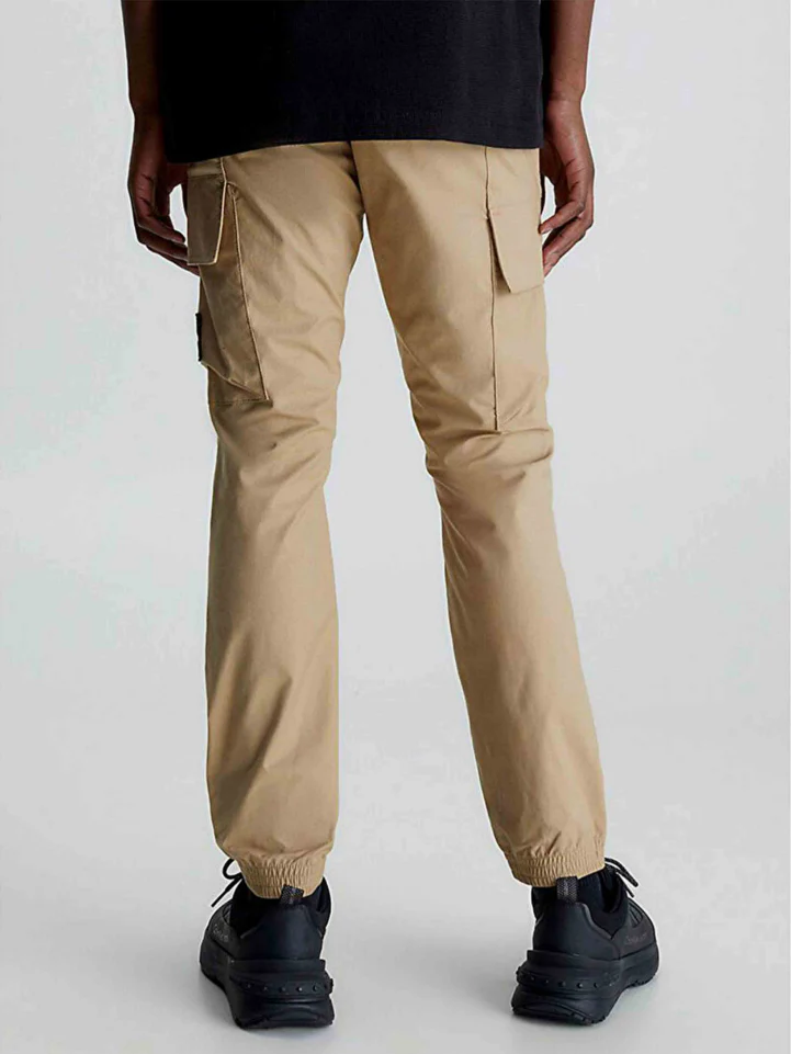 Calvin Klein Jeans - Men's Skinny Washed Cargo Pants - Image 3