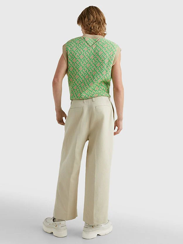 Tommy Hilfiger - Crest Relaxed Fit Chinos - Image 2