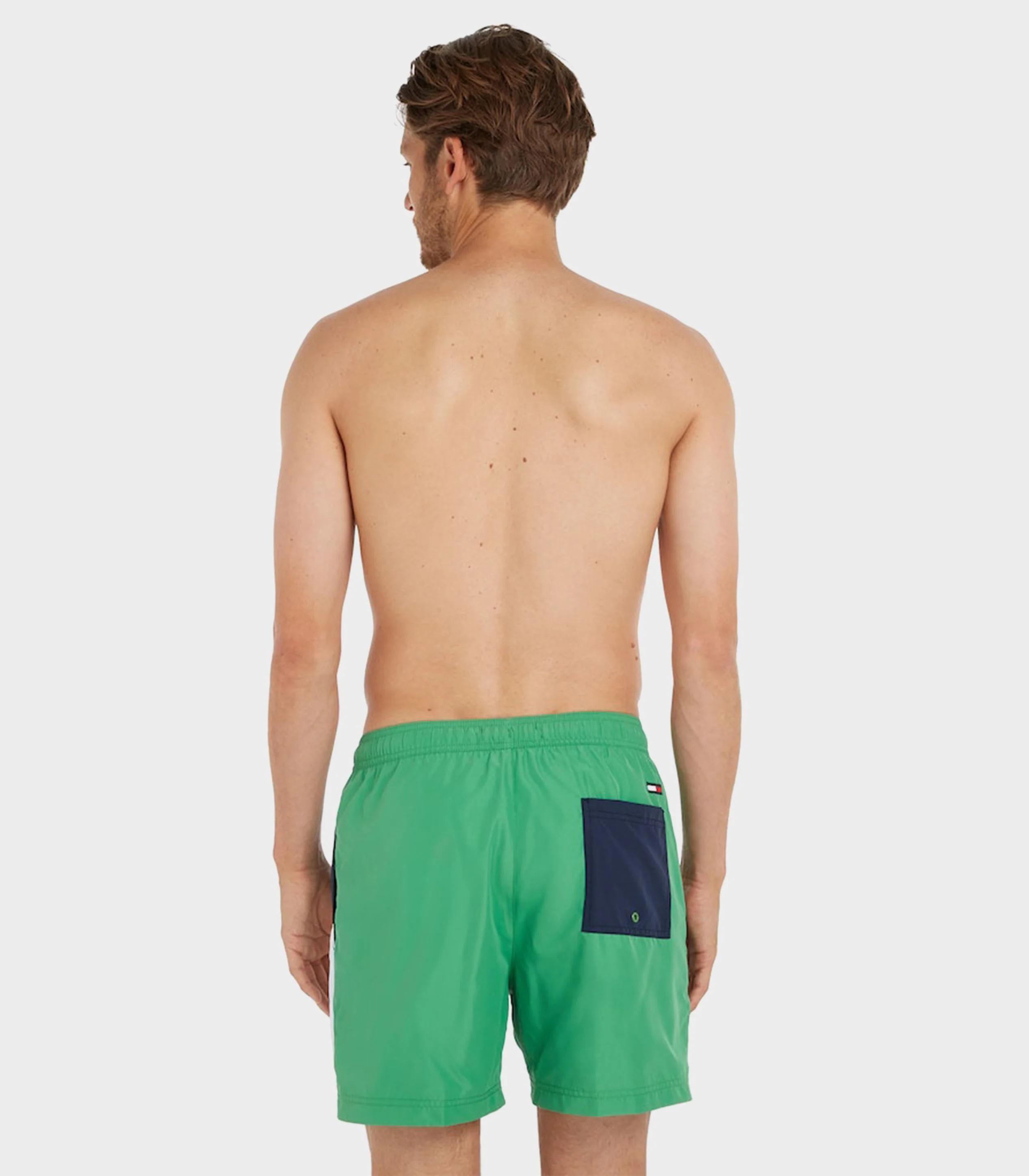 Tommy Hilfiger - Men's Surf Medium Drawstring Colorblock Swim Shorts - Image 4