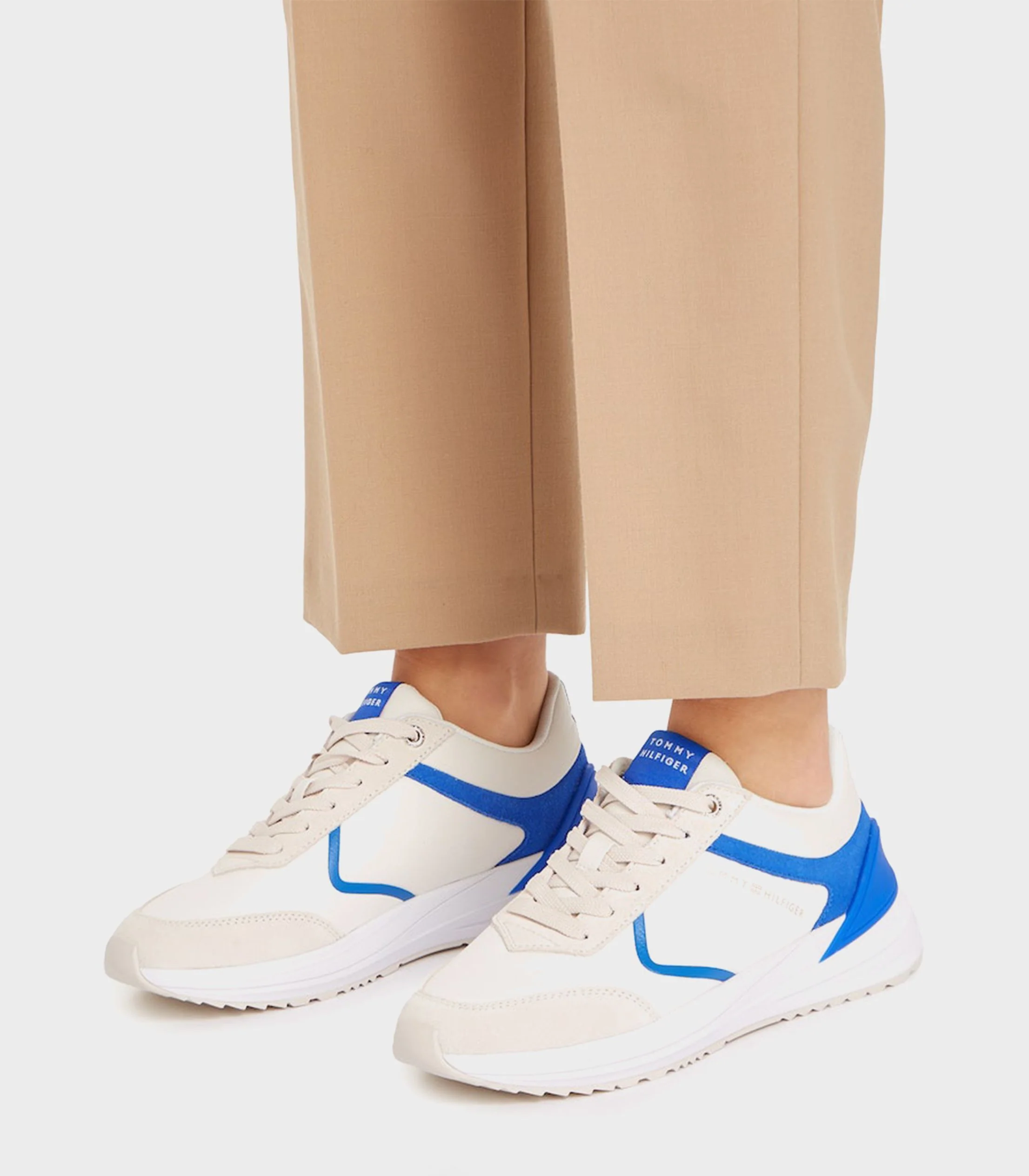 Tommy Hilfiger - Runners With Heel Detail - Image 8