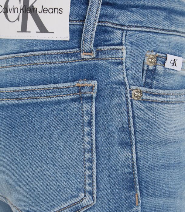 Calvin Klein  - Girls -  Flare Split Visual Jeans - Image 4