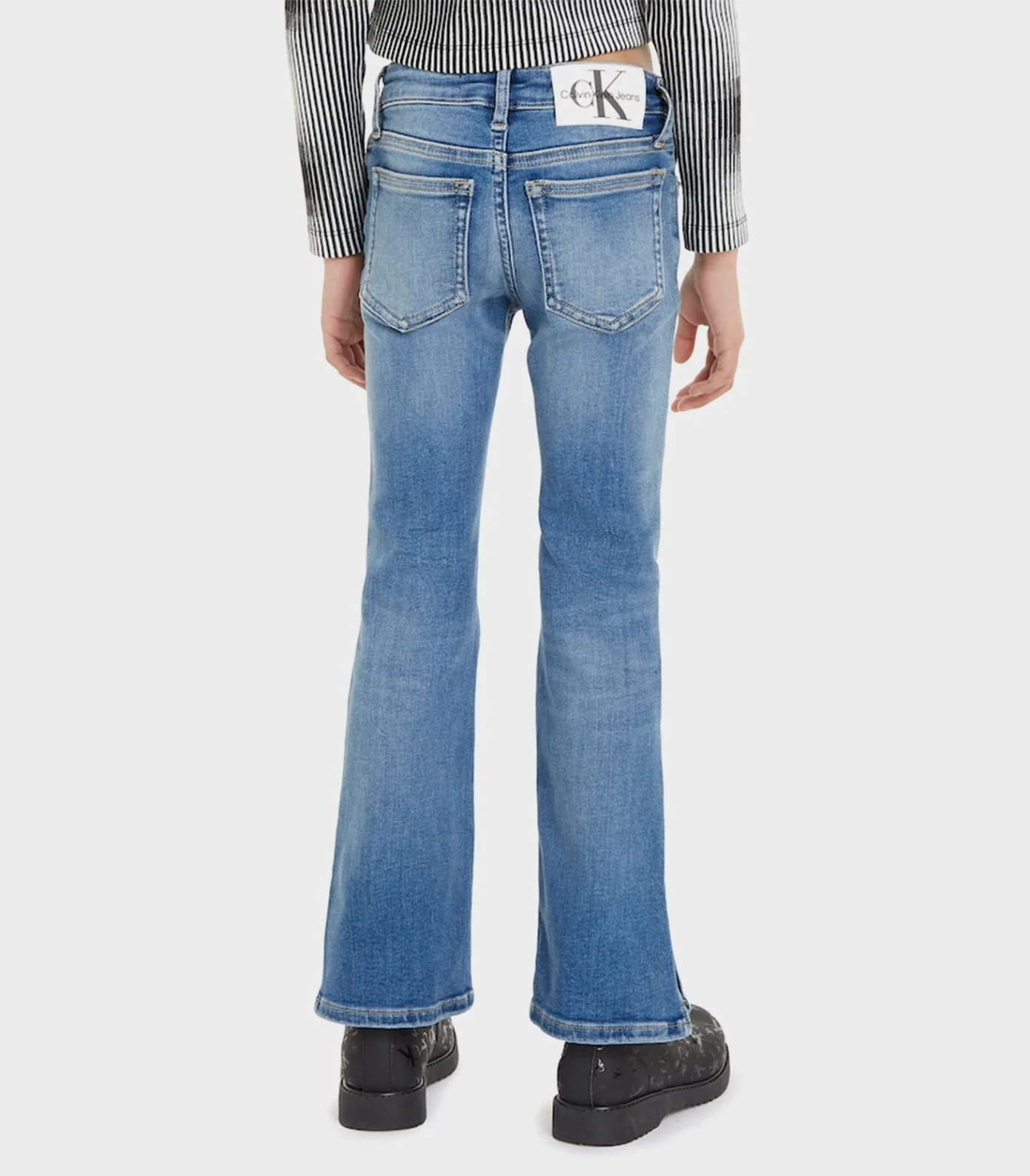Calvin Klein  - Girls -  Flare Split Visual Jeans - Image 5