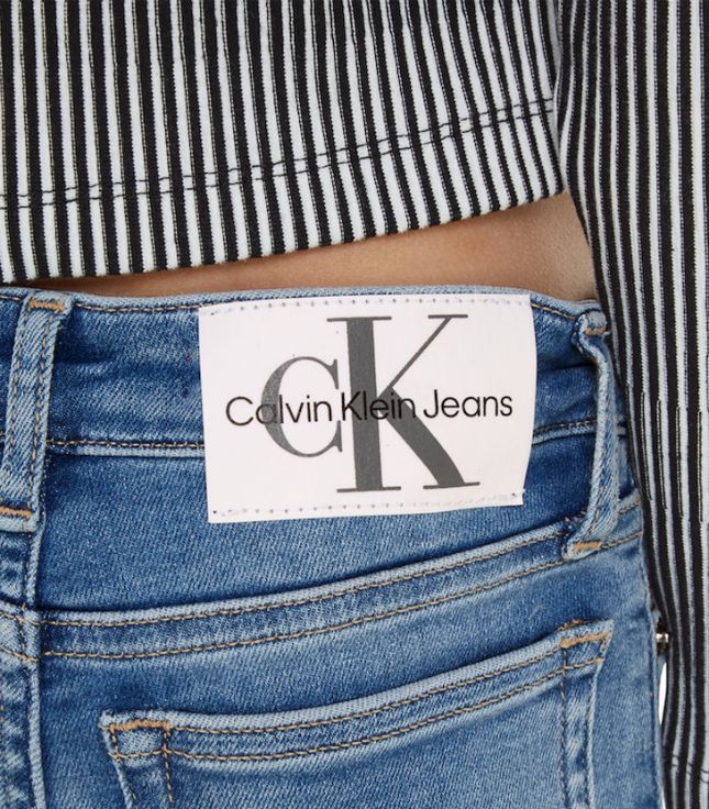 Calvin Klein  - Girls -  Flare Split Visual Jeans - Image 6