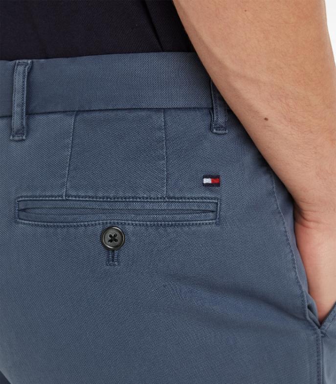 Tommy Hilfiger - Men's Relaxed Fit Poplin Chinos - Image 5